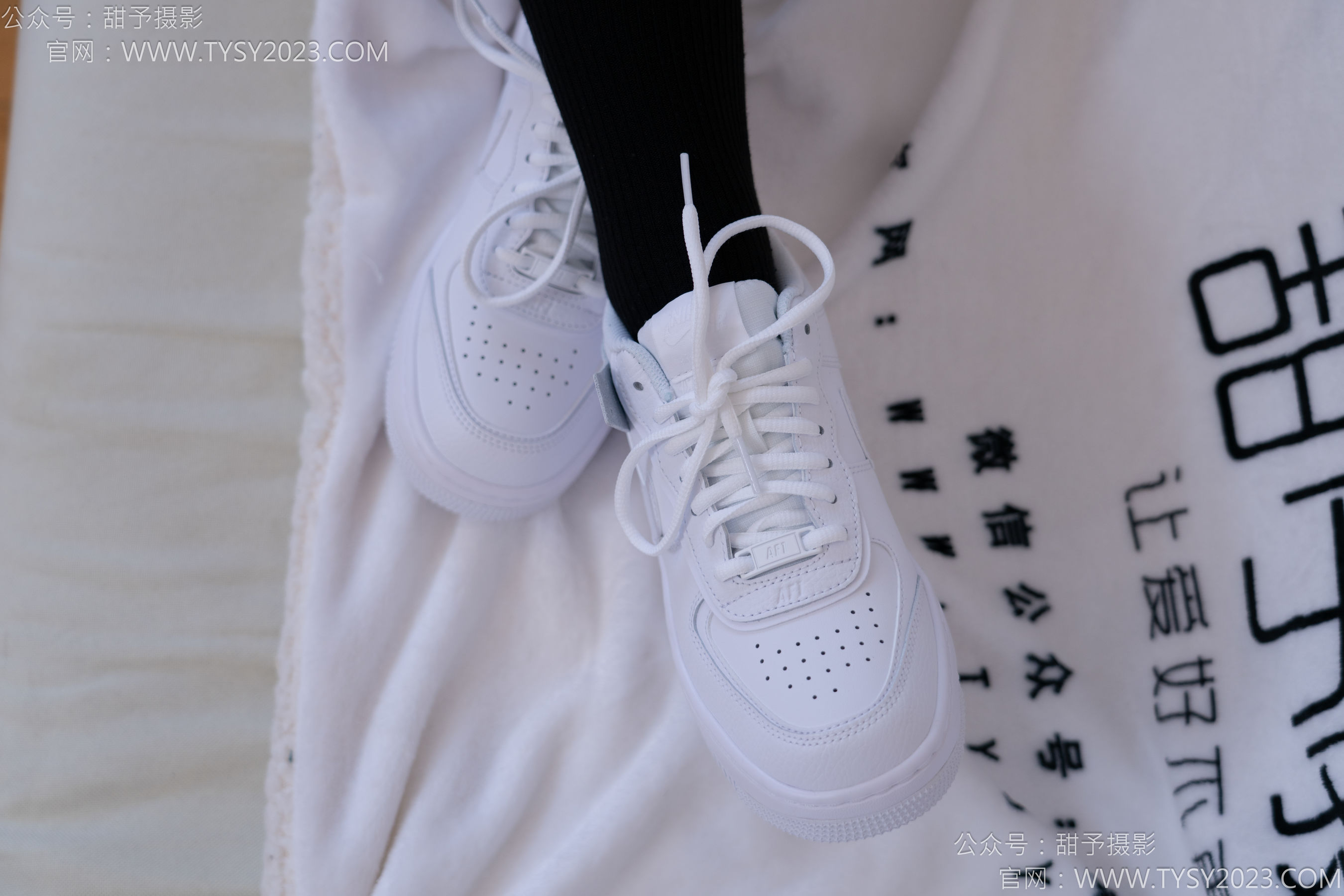 甜予摄影 No.136 璇璇 - 板鞋、黑棉袜/(203P)