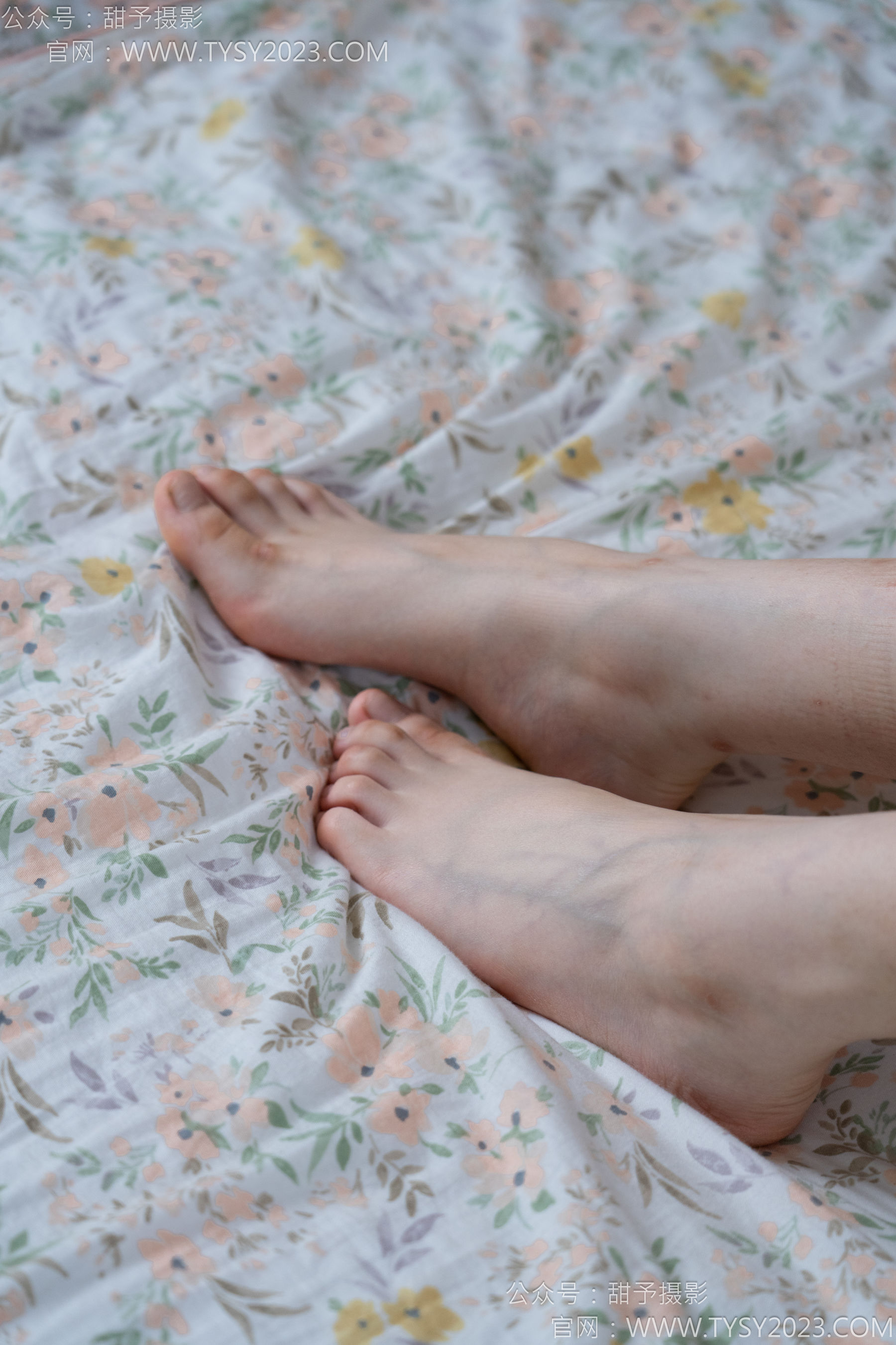 甜予摄影 No.138 土豆 - 板鞋、白棉袜、裸足/(136P)