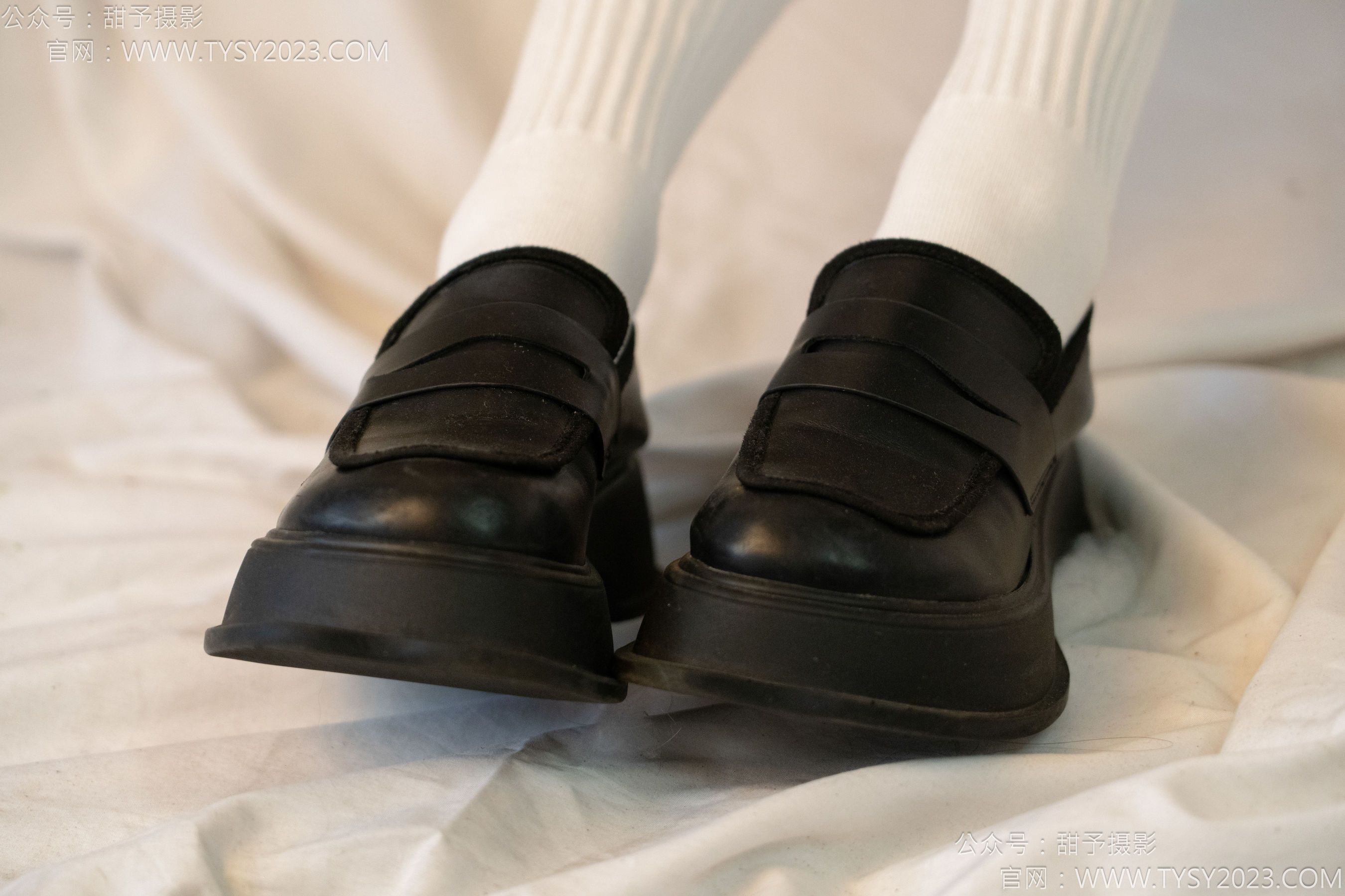 甜予摄影 NO.139 澜澜 - 皮鞋、白棉袜、裸足/(116P)