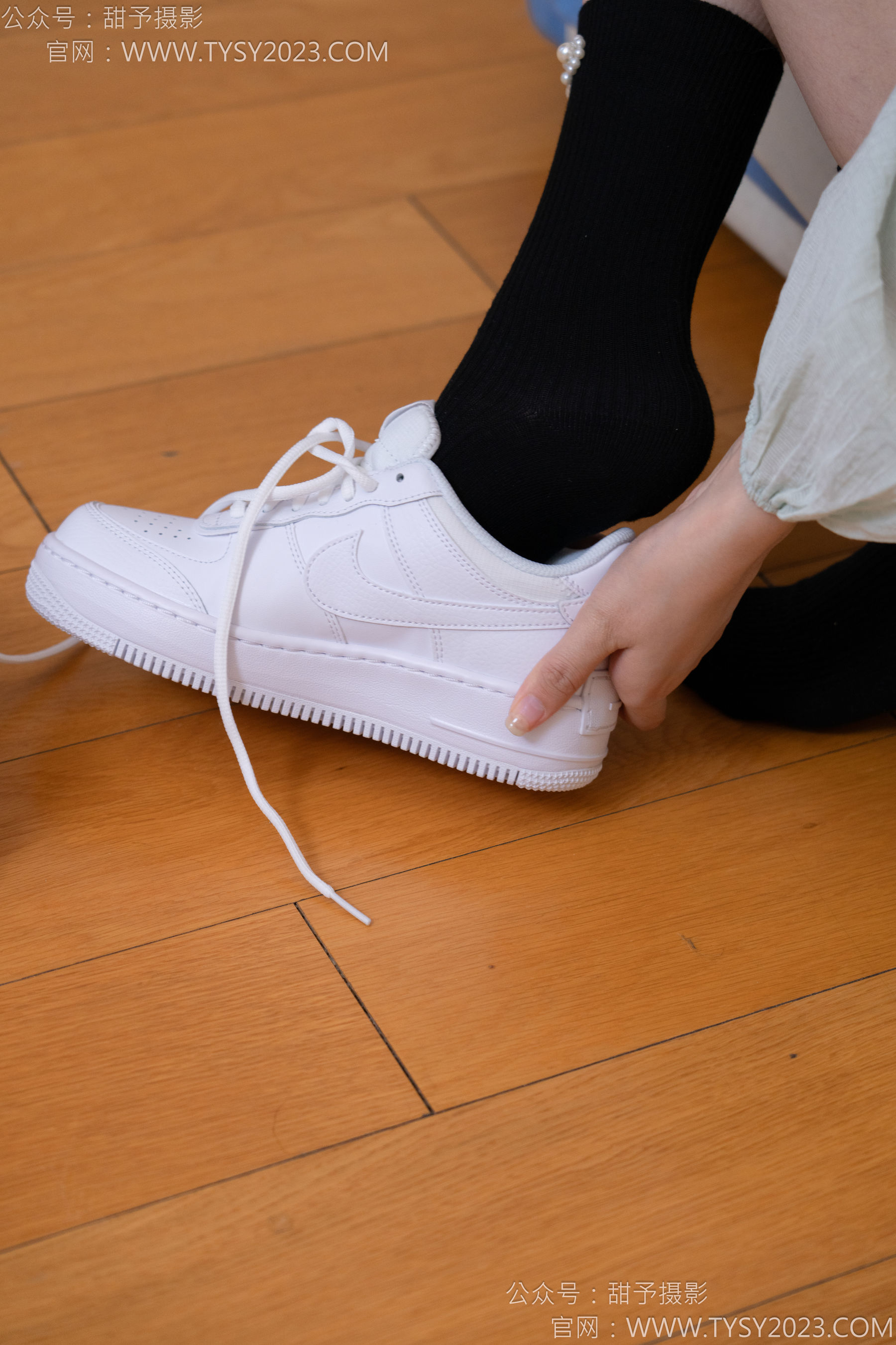 甜予摄影 No.136 璇璇 - 板鞋、黑棉袜/(203P)
