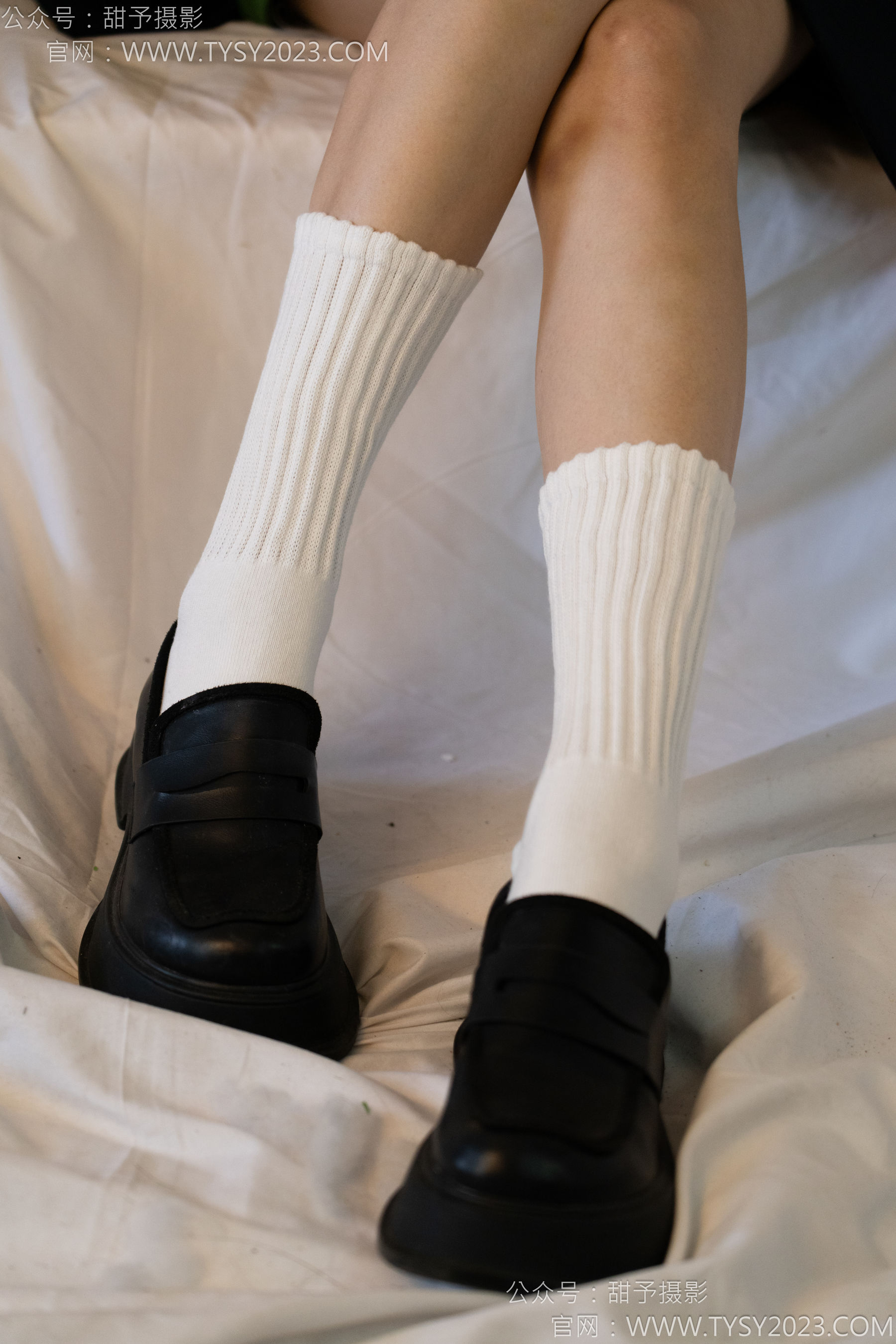 甜予摄影 NO.139 澜澜 - 皮鞋、白棉袜、裸足/(116P)