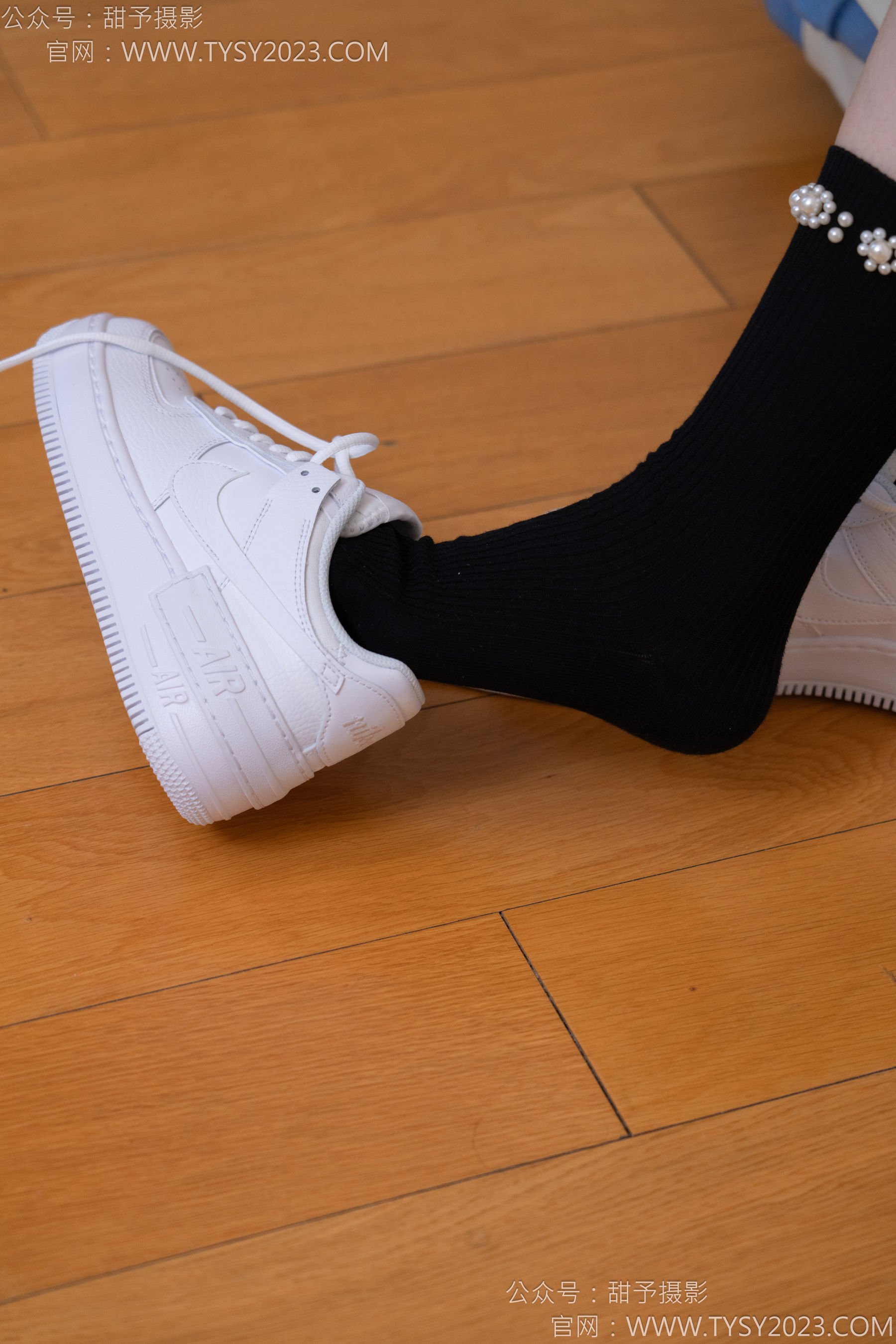 甜予摄影 No.136 璇璇 - 板鞋、黑棉袜/(203P)