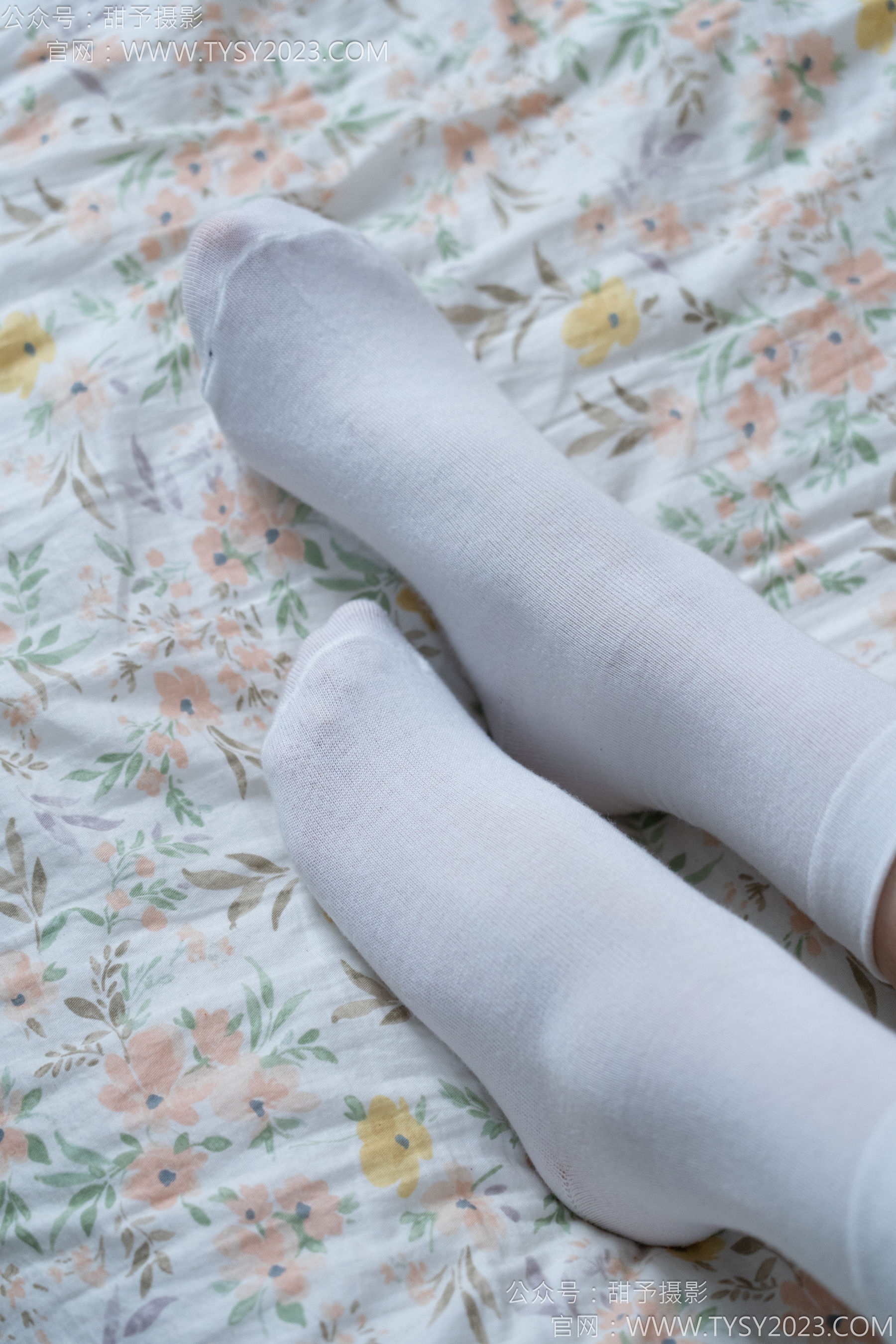 甜予摄影 No.138 土豆 - 板鞋、白棉袜、裸足/(136P)