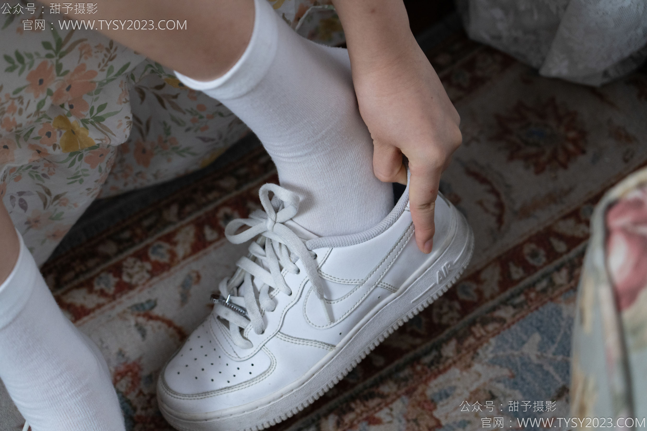 甜予摄影 No.138 土豆 - 板鞋、白棉袜、裸足/(136P)