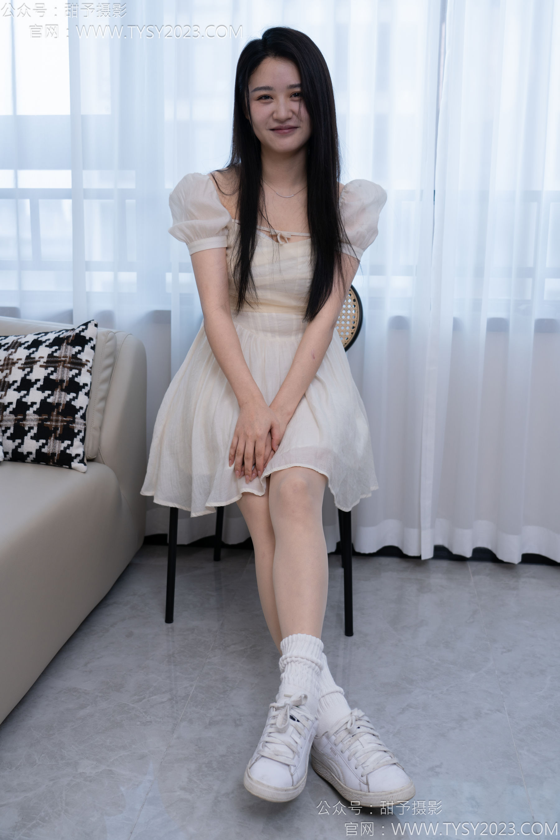 甜予摄影 No.137 澜澜 - 板鞋、白棉袜、薄肉丝/(140P)