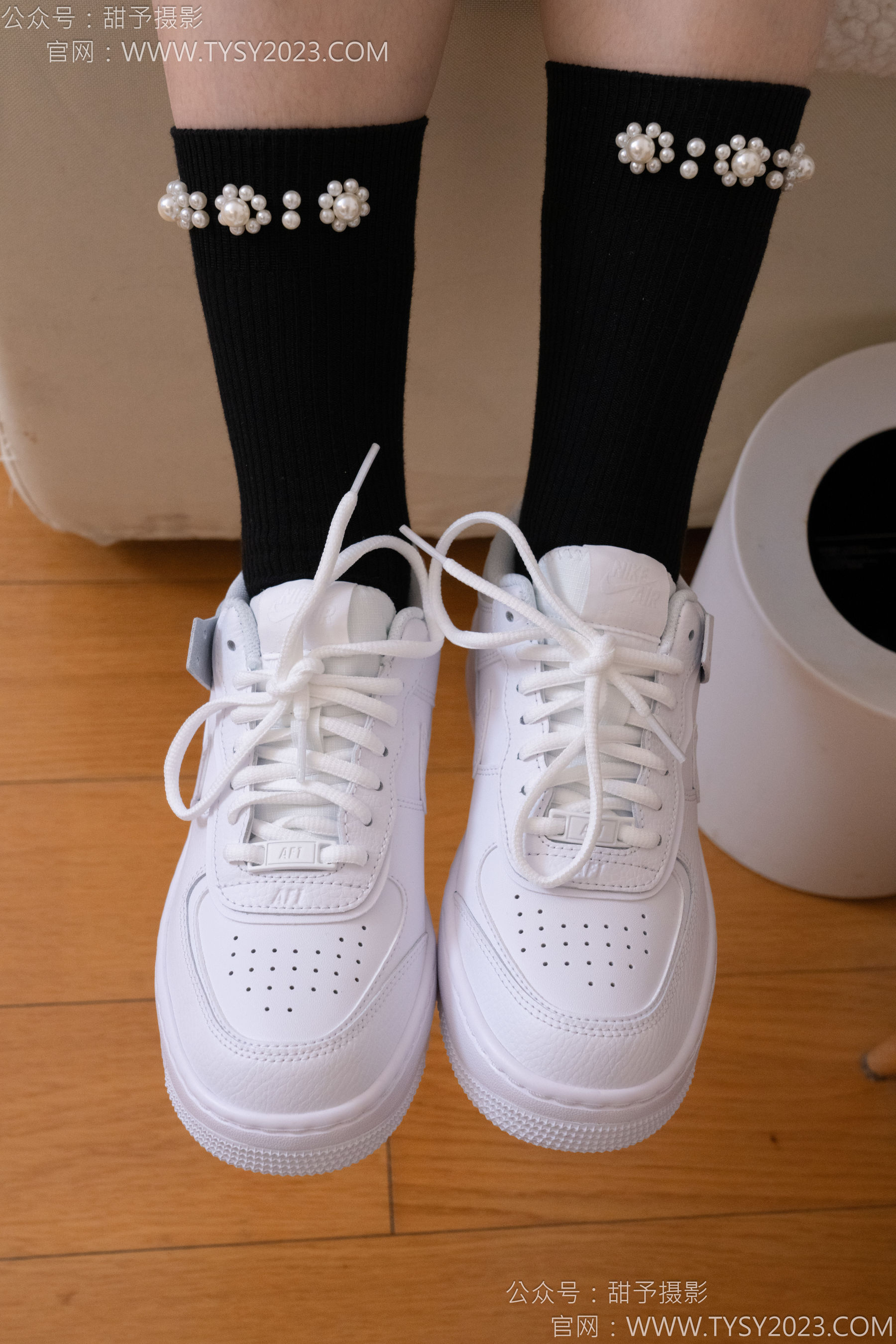 甜予摄影 No.136 璇璇 - 板鞋、黑棉袜/(203P)