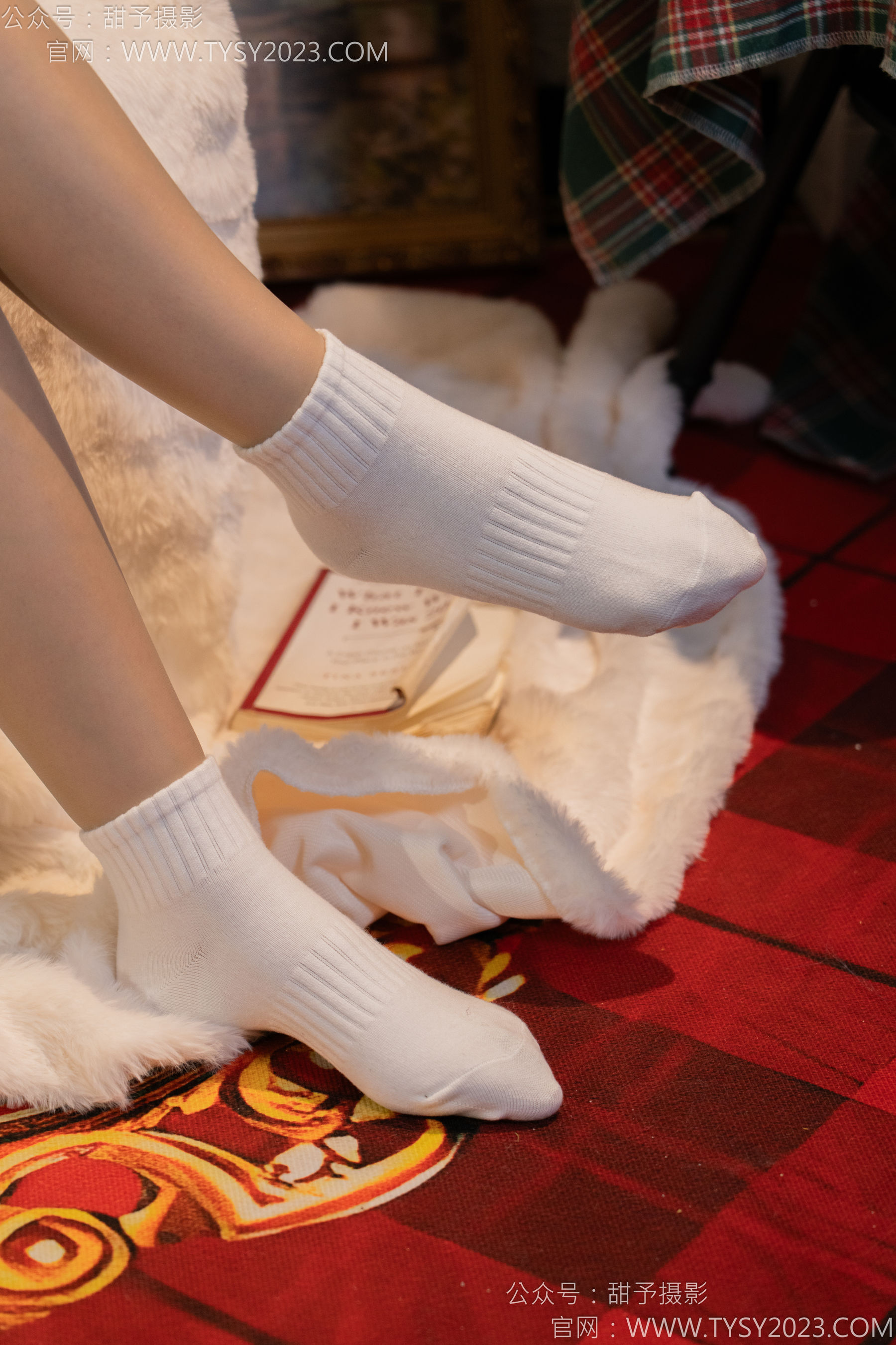 甜予摄影 No.131 璇璇 - 板鞋、白棉袜、薄肉丝/(131P)