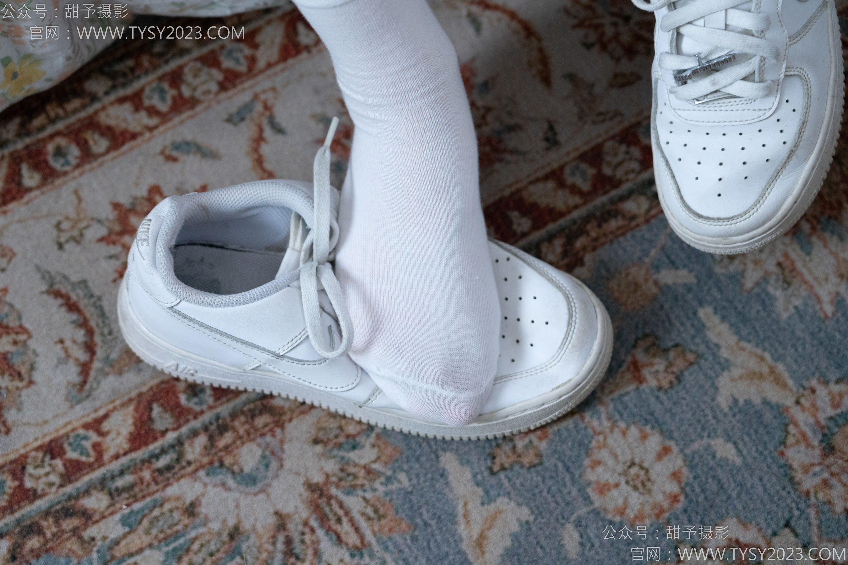 甜予摄影 No.138 土豆 - 板鞋、白棉袜、裸足/(136P)