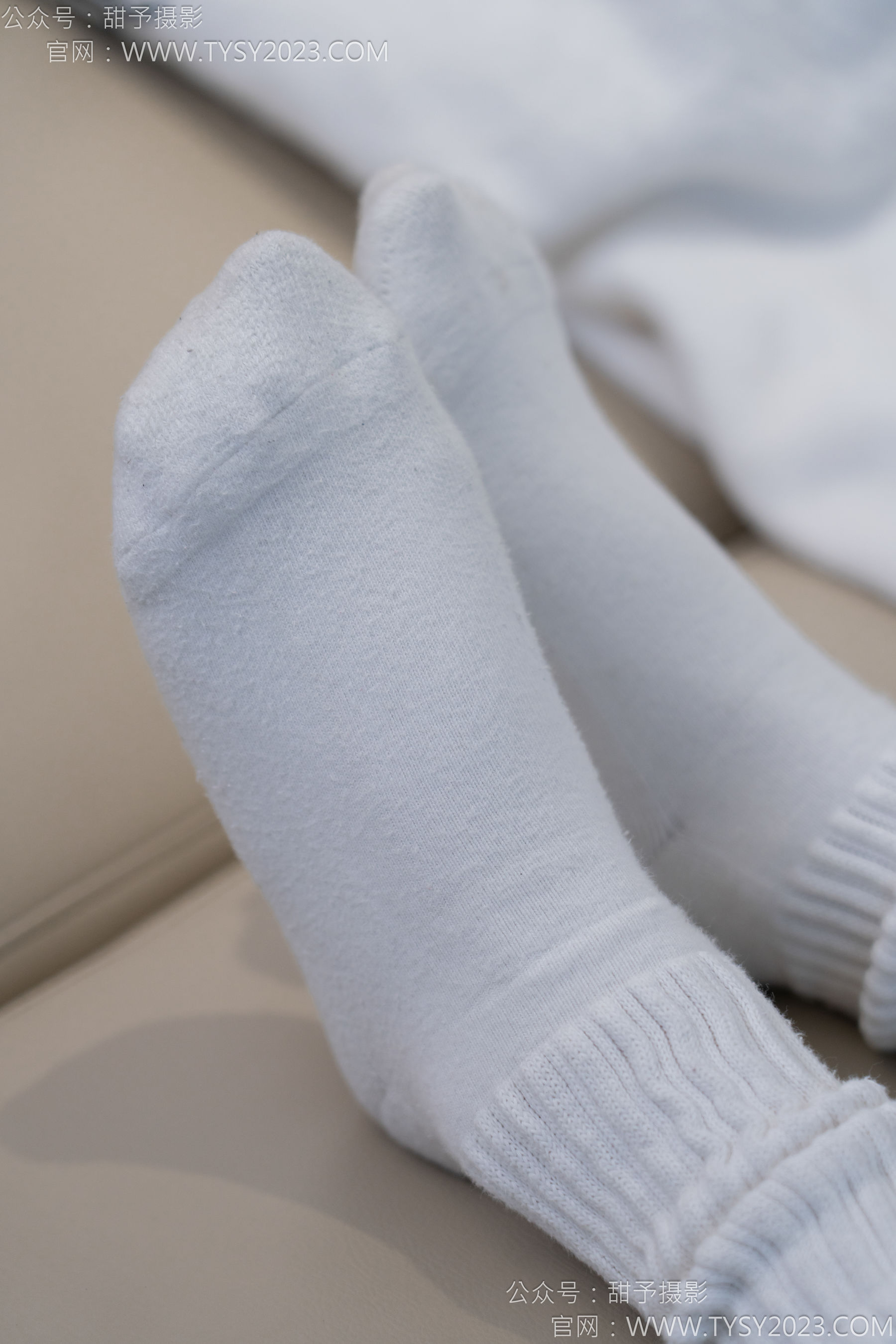 甜予摄影 No.137 澜澜 - 板鞋、白棉袜、薄肉丝/(140P)