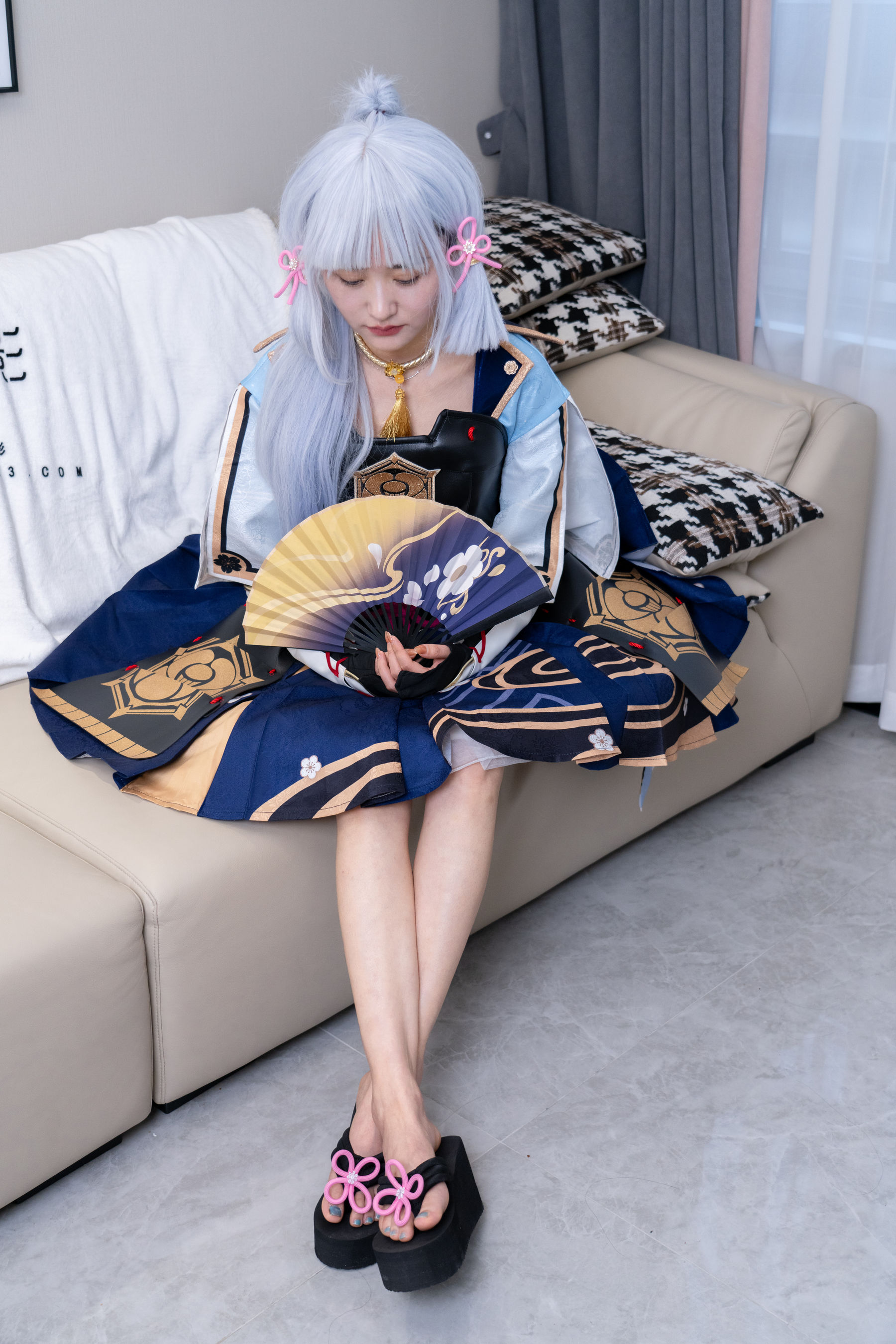 甜予摄影 No.141 澜澜 - cos服人字拖、白丝、裸足、挠脚心剧情/(134P)