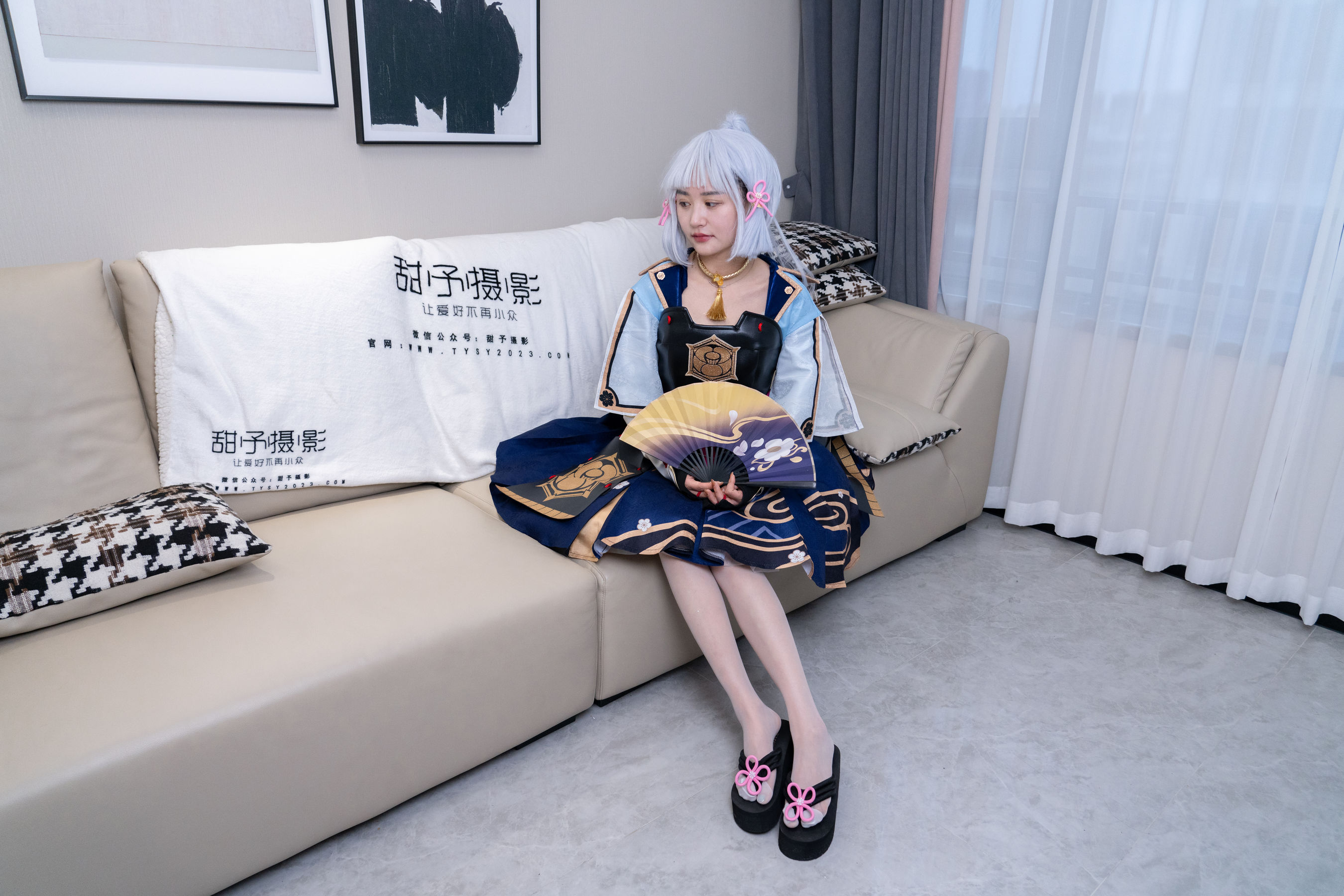 甜予摄影 No.141 澜澜 - cos服人字拖、白丝、裸足、挠脚心剧情/(134P)