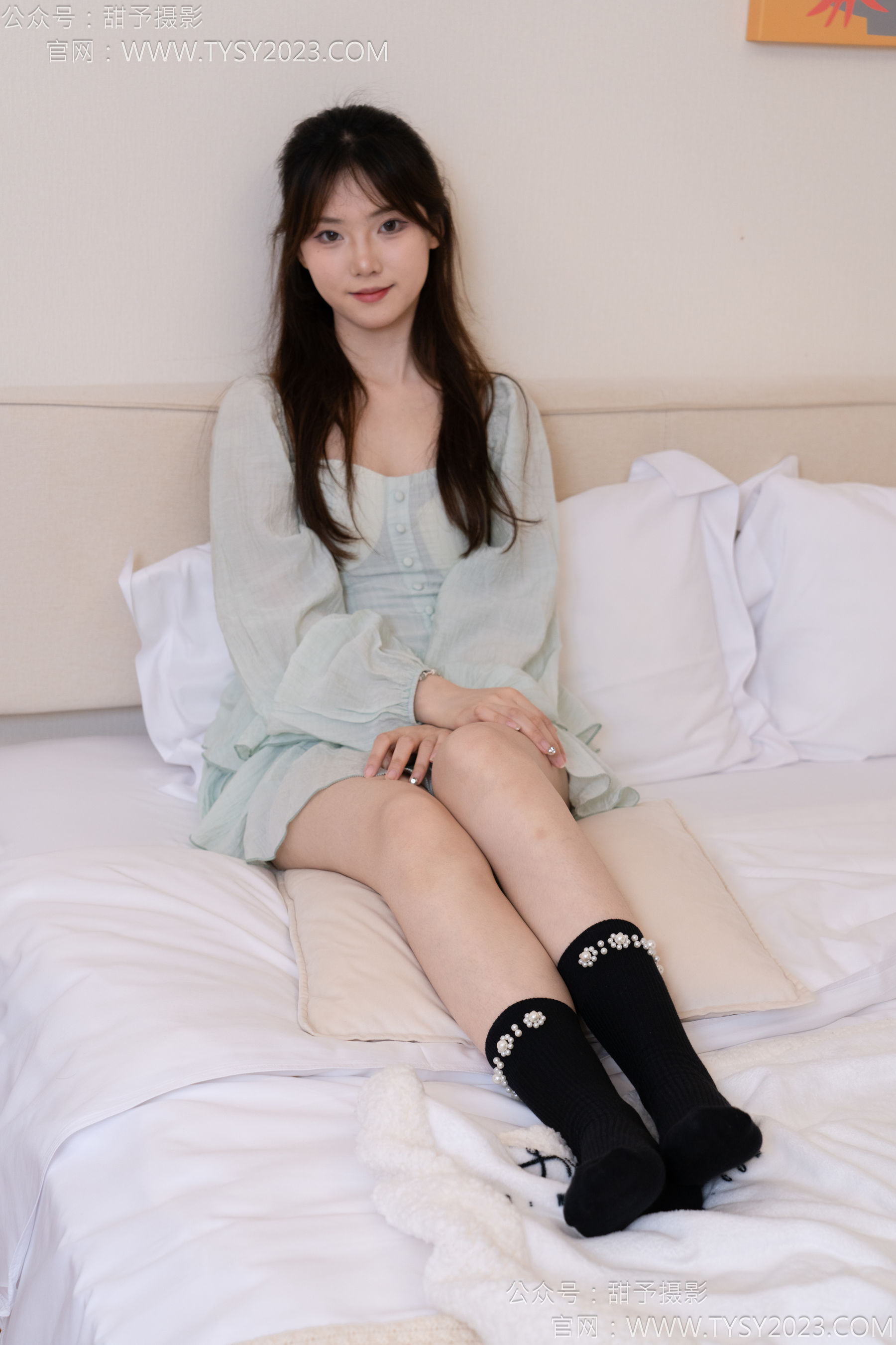 甜予摄影 No.136 璇璇 - 板鞋、黑棉袜/(203P)