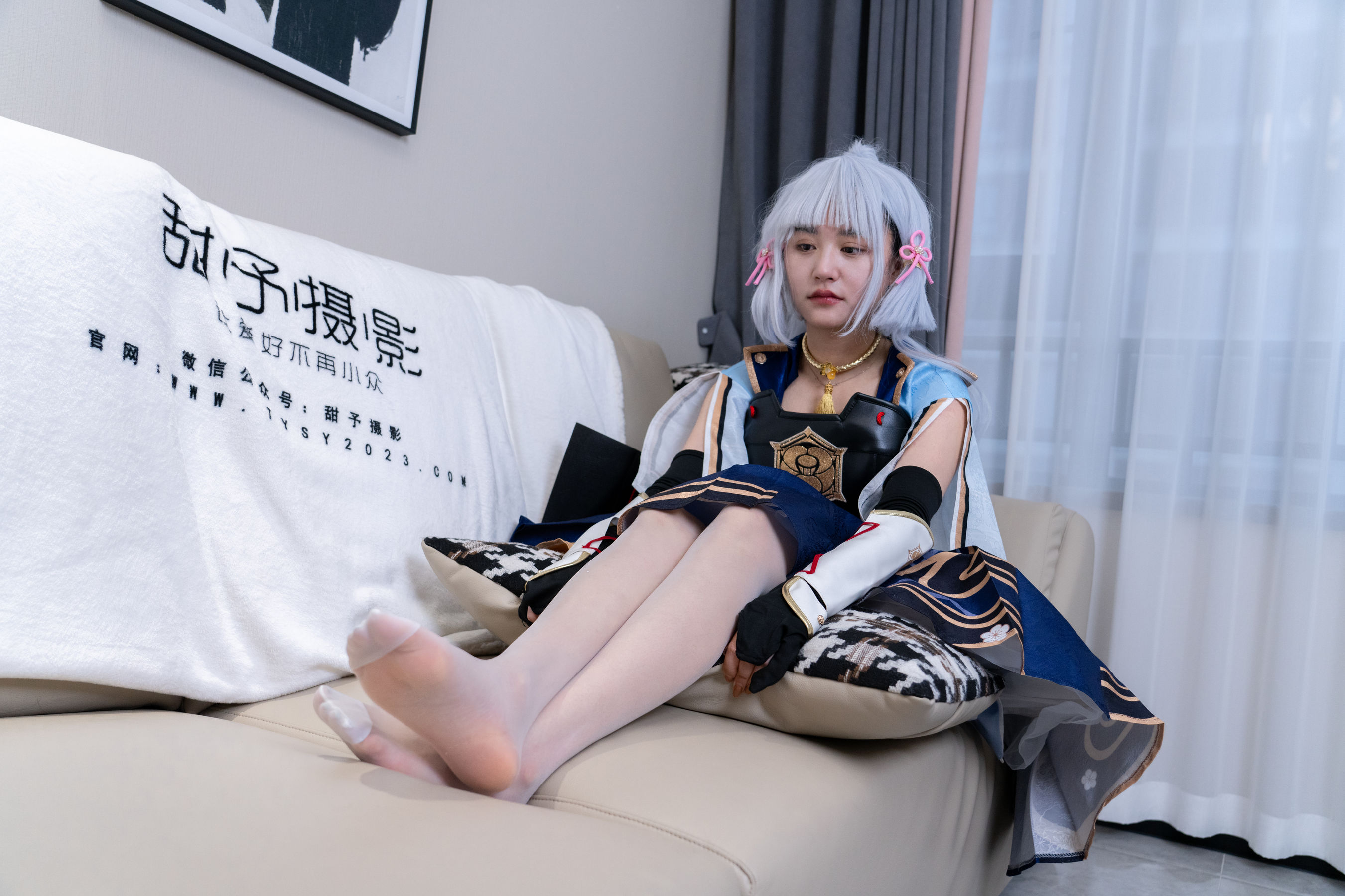 甜予摄影 No.141 澜澜 - cos服人字拖、白丝、裸足、挠脚心剧情/(134P)