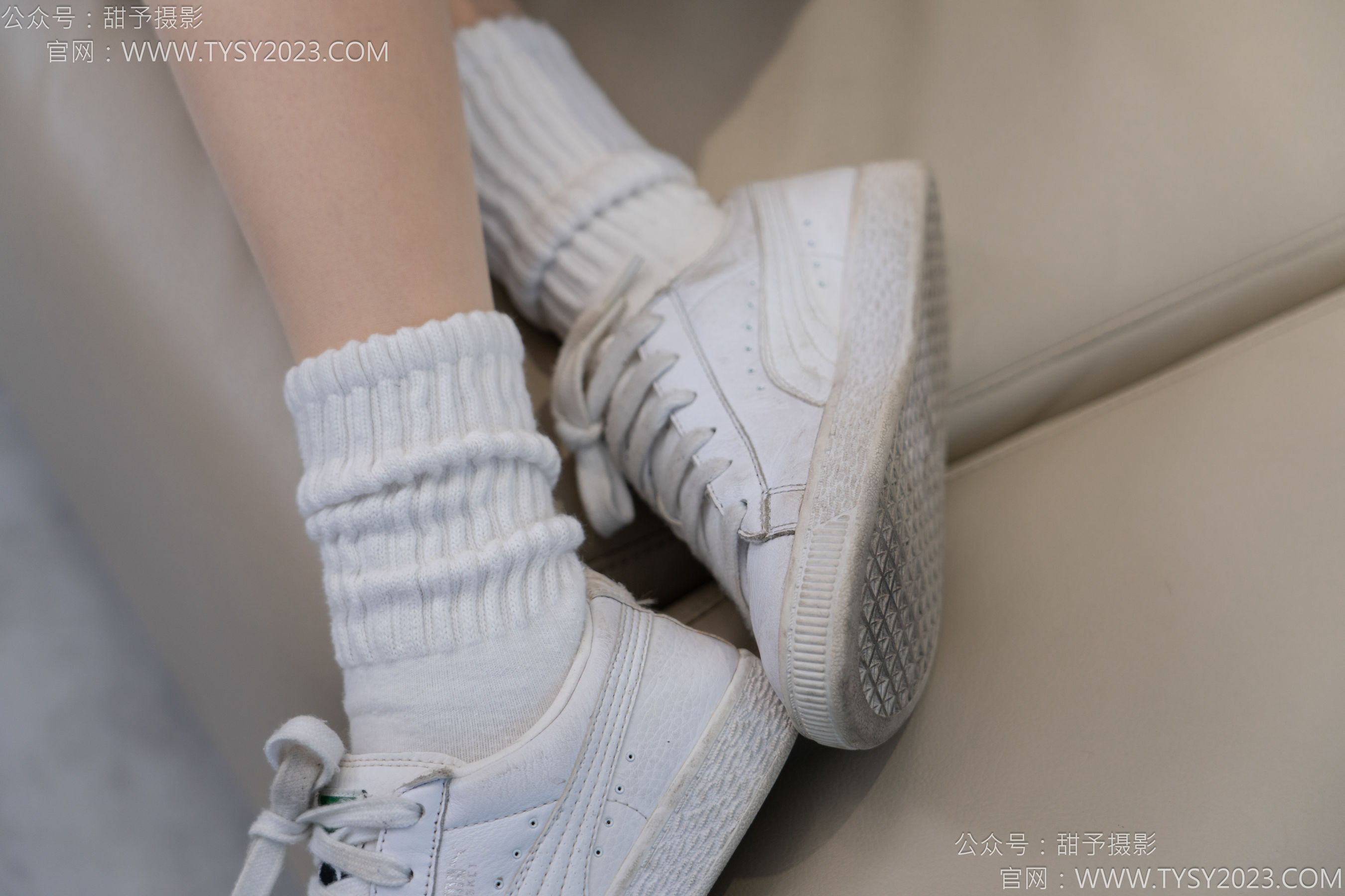 甜予摄影 No.137 澜澜 - 板鞋、白棉袜、薄肉丝/(140P)