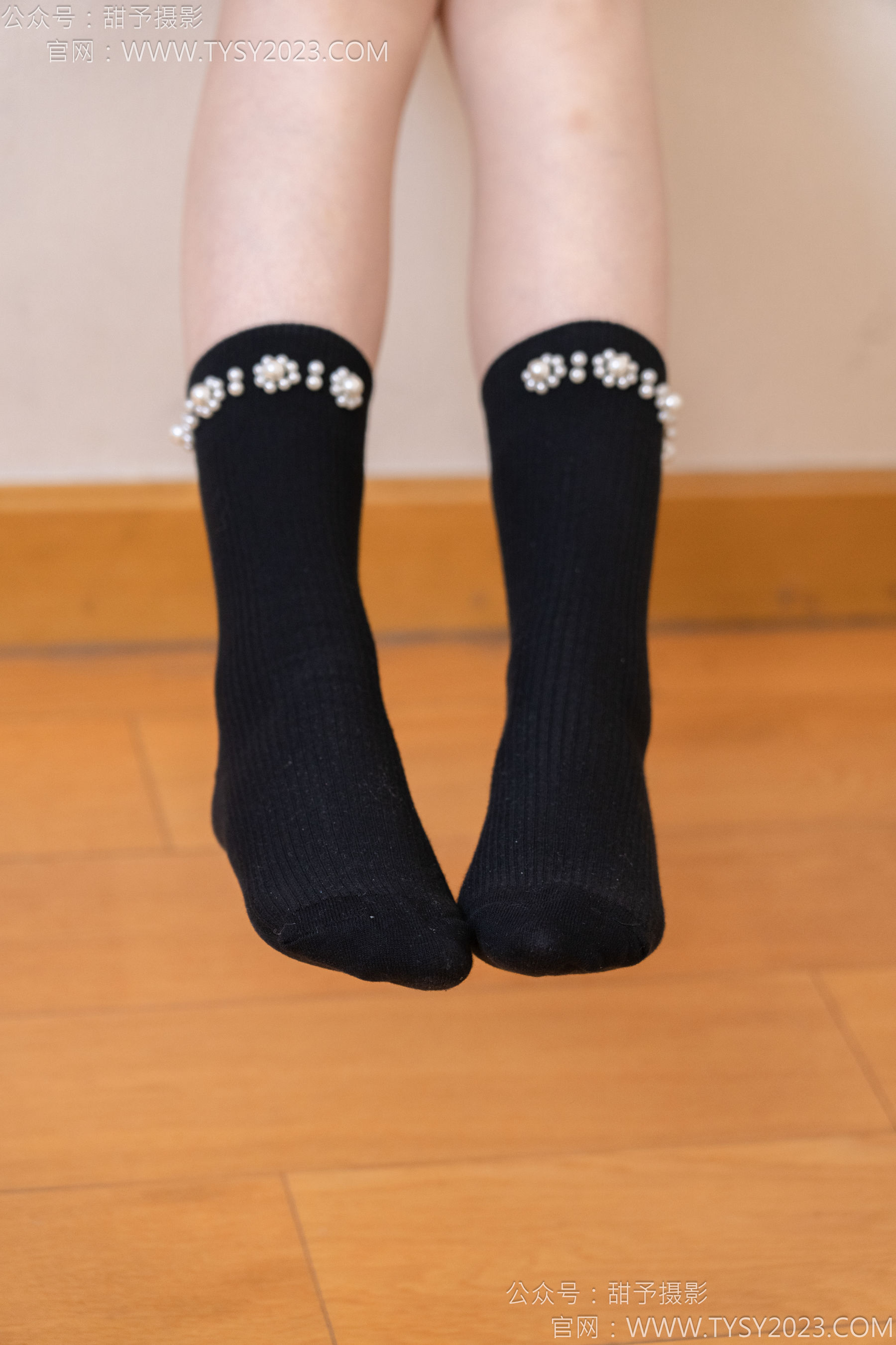 甜予摄影 No.136 璇璇 - 板鞋、黑棉袜/(203P)