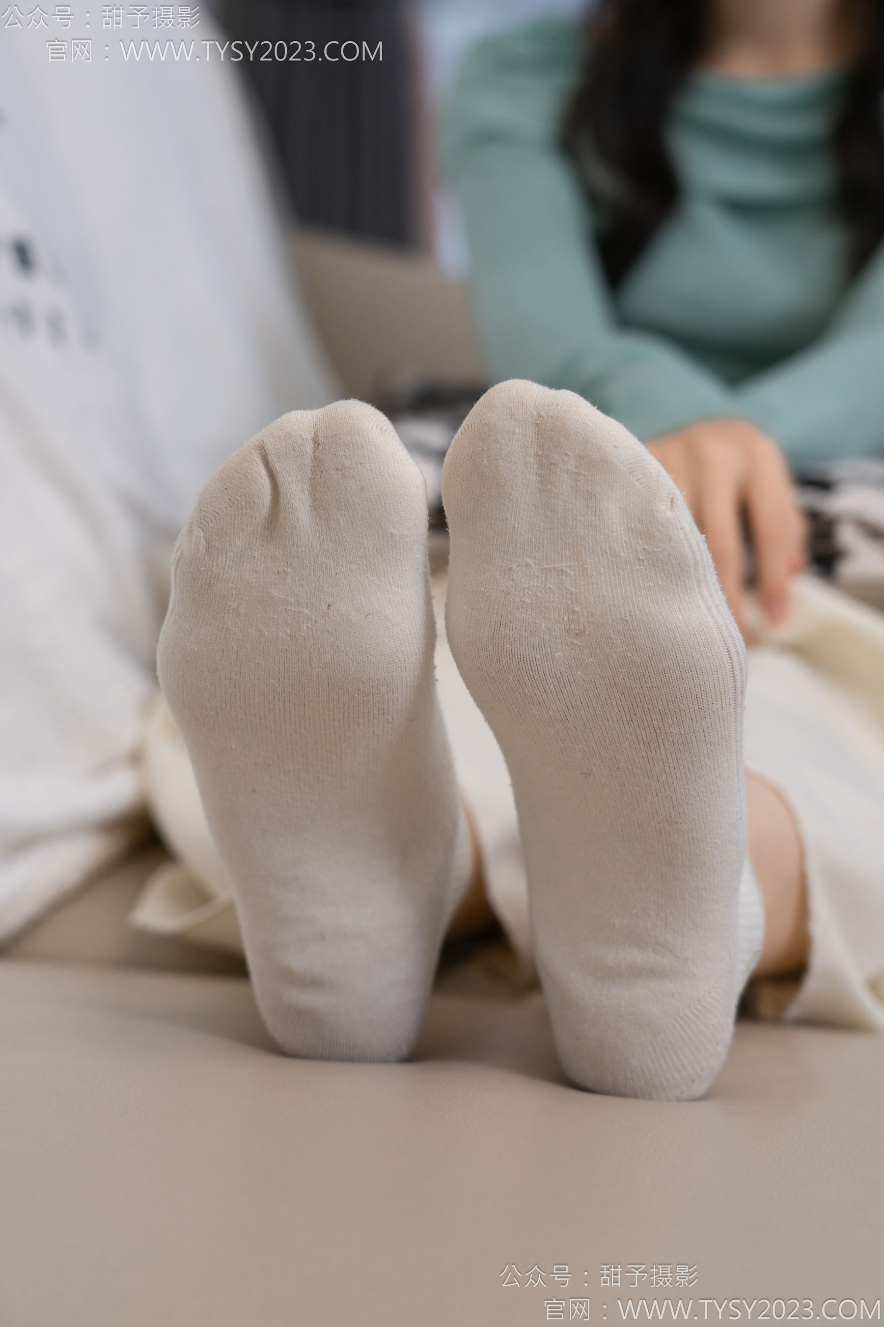 甜予摄影 No.125 丹丹 - 运动鞋、白棉袜、裸足/(139P)