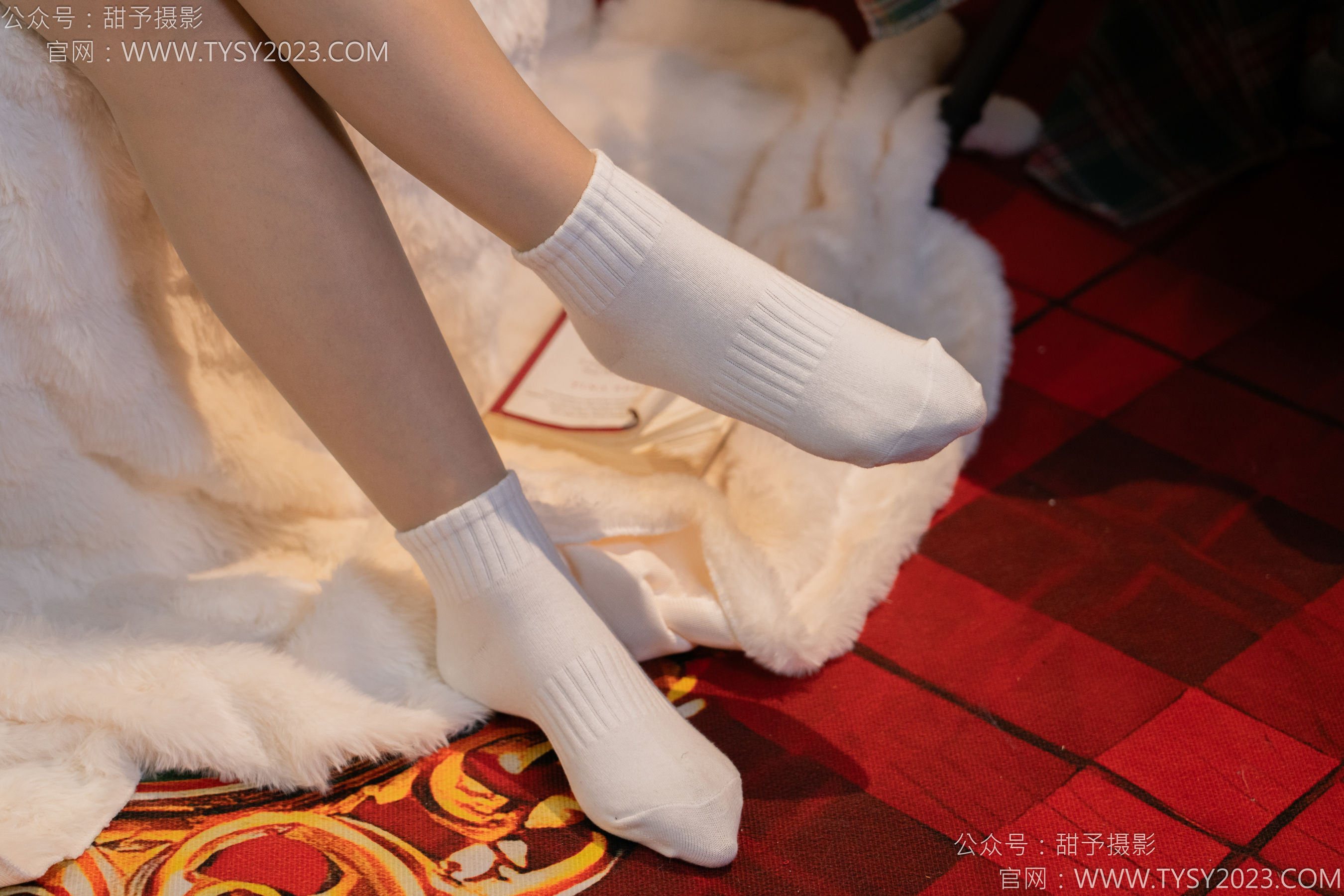 甜予摄影 No.131 璇璇 - 板鞋、白棉袜、薄肉丝/(131P)