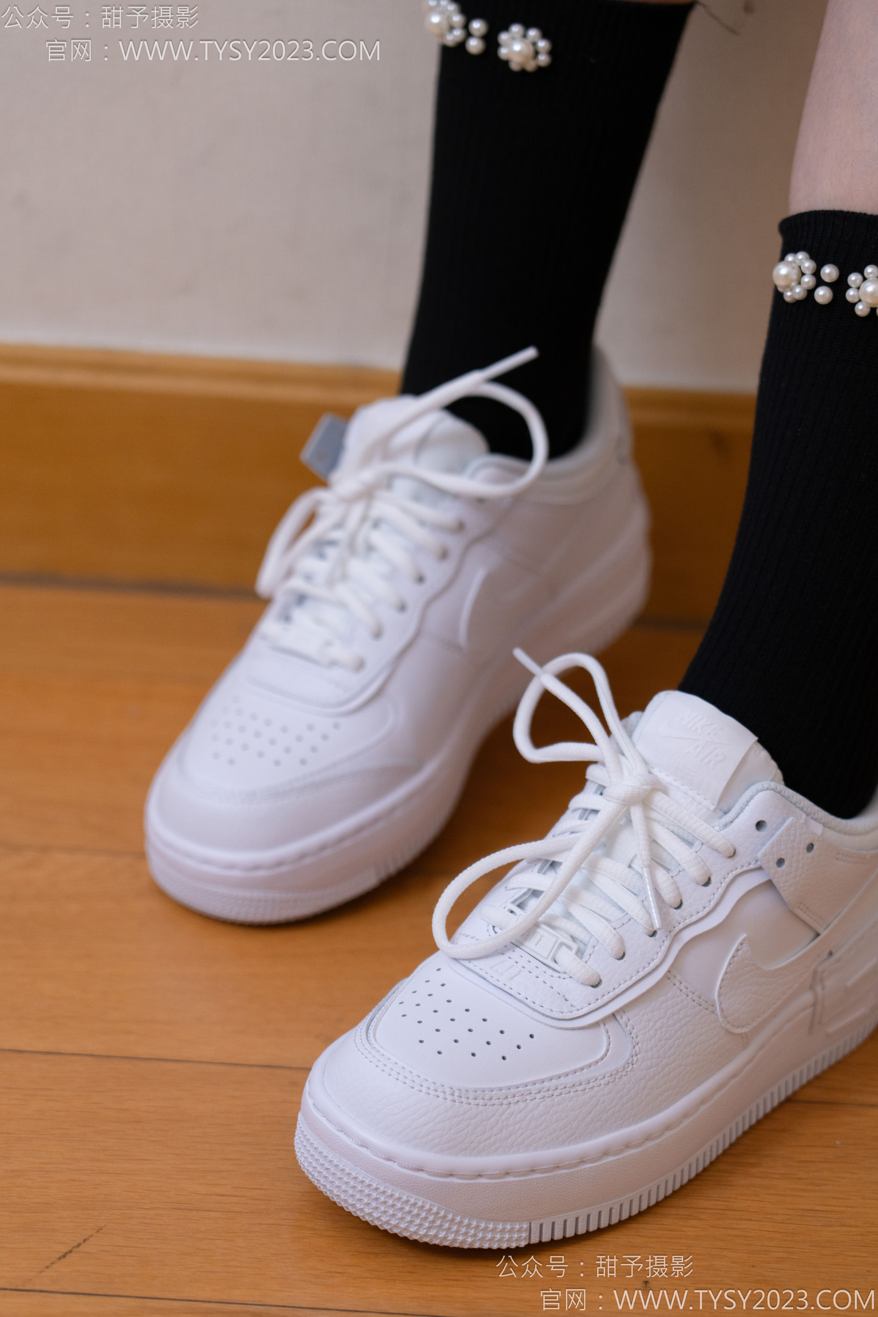 甜予摄影 No.136 璇璇 - 板鞋、黑棉袜/(203P)