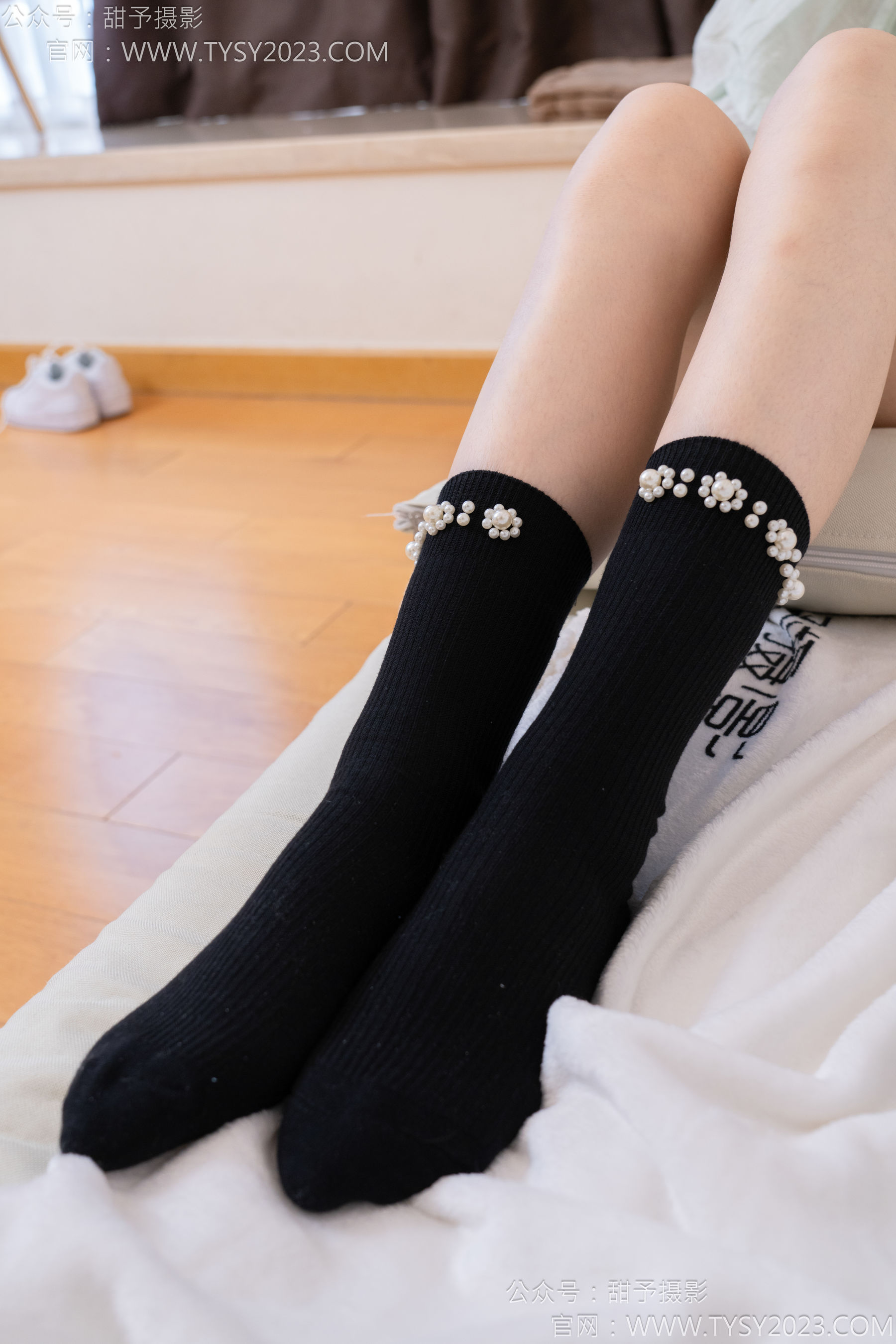 甜予摄影 No.136 璇璇 - 板鞋、黑棉袜/(203P)