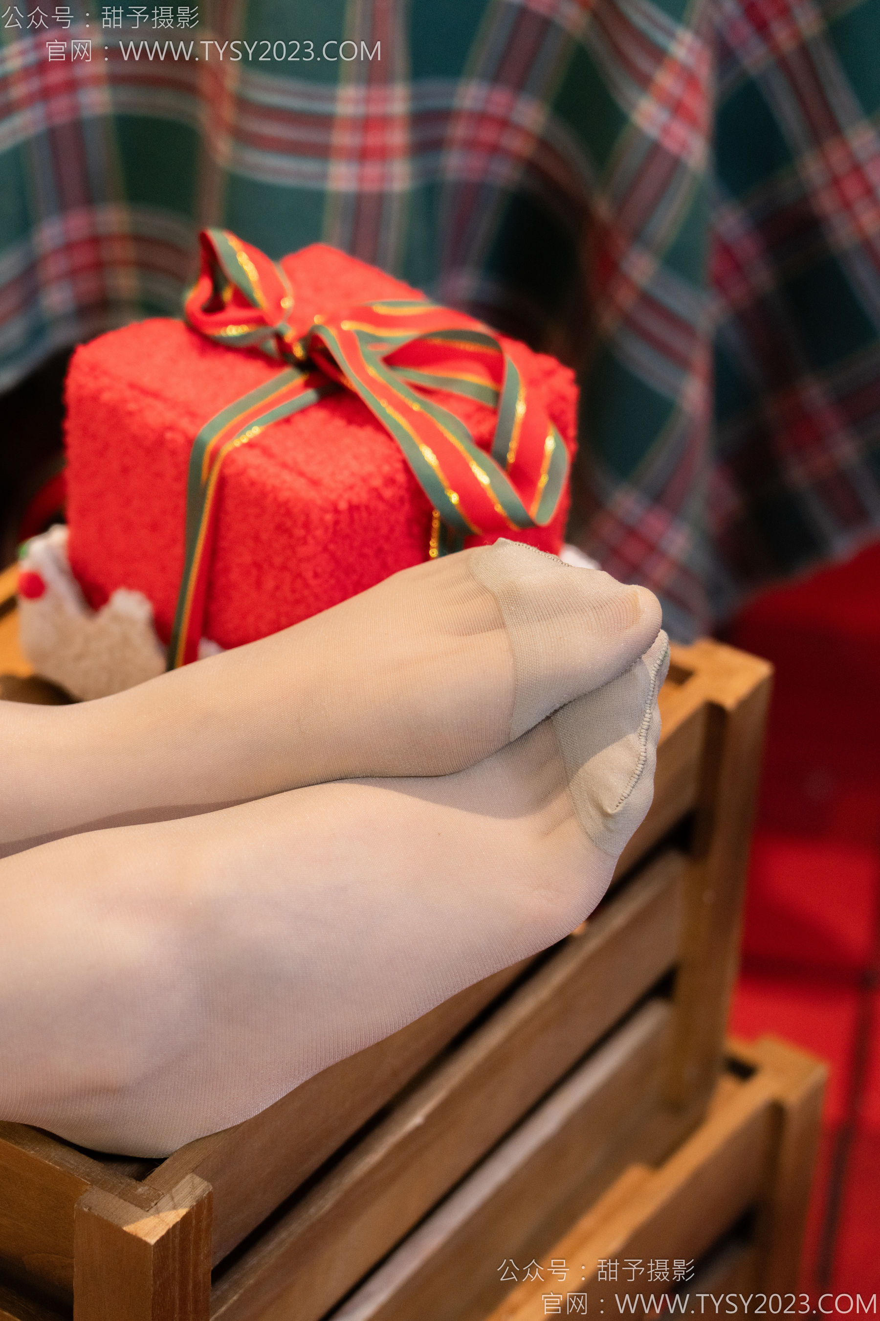 甜予摄影 No.131 璇璇 - 板鞋、白棉袜、薄肉丝/(131P)