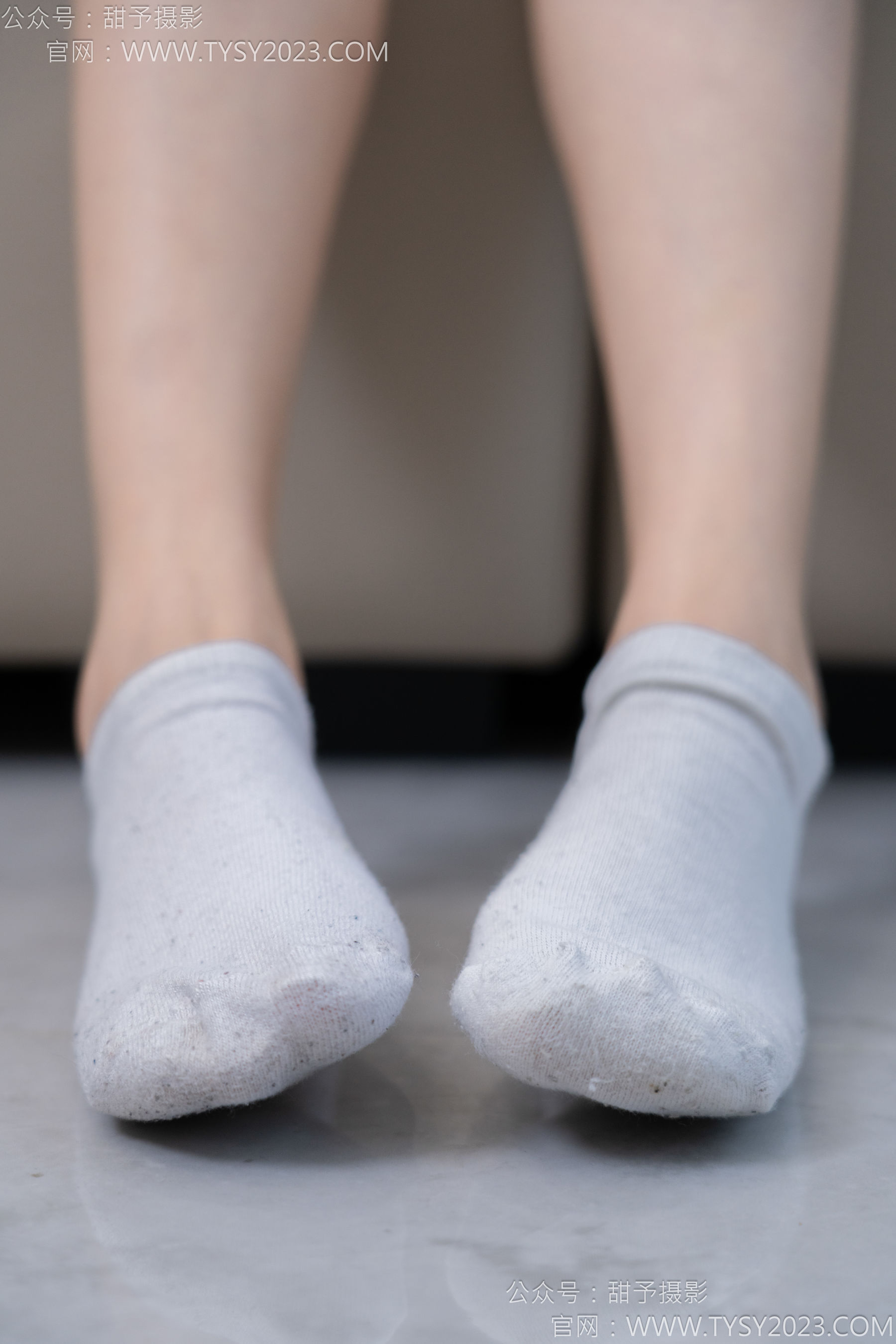 甜予摄影 No.130 澜澜 - 皮鞋、白棉袜、裸足、掉袜子剧情/(130P)