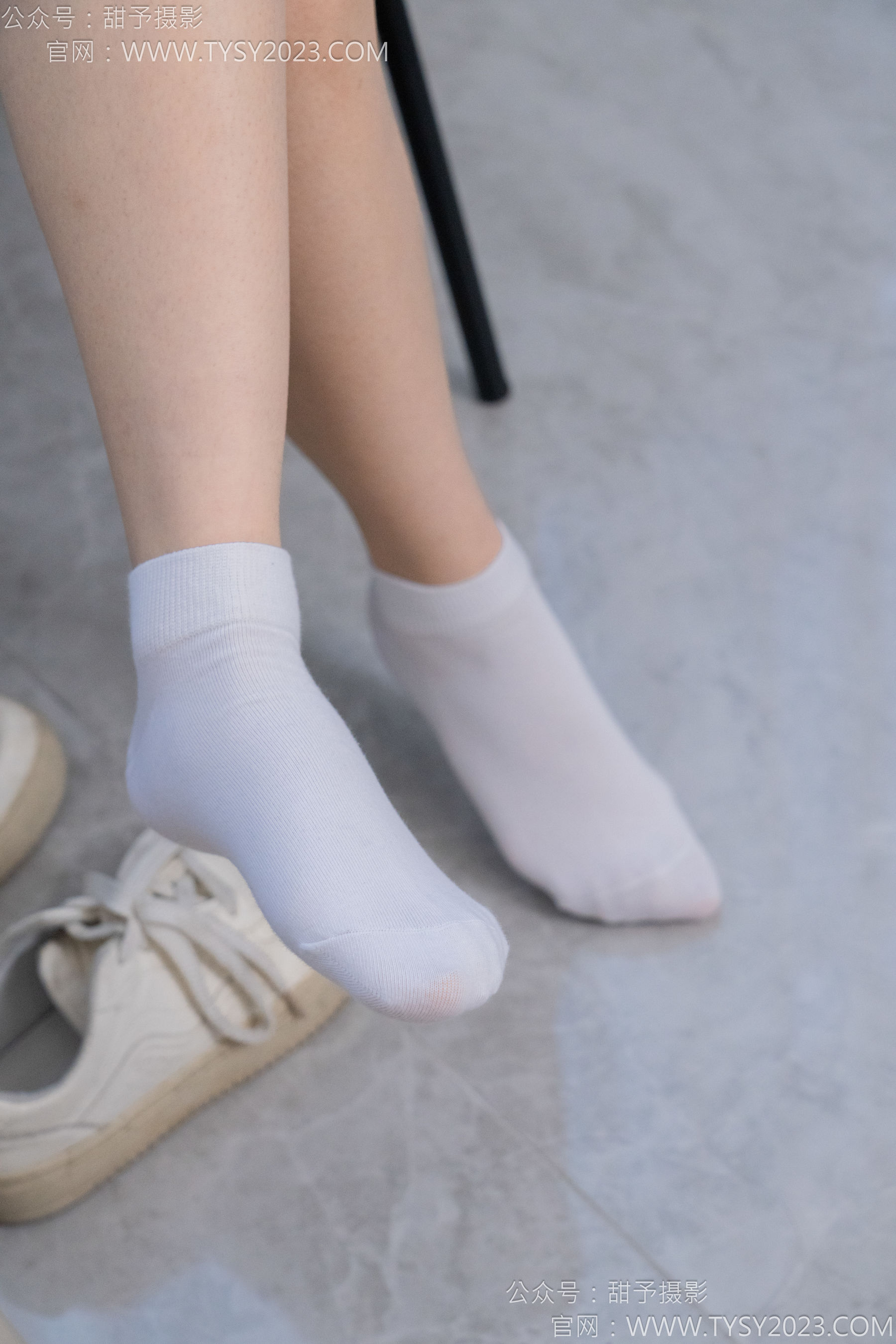 甜予摄影 No.126 诺诺 - 板鞋、白棉袜、裸足/(133P)