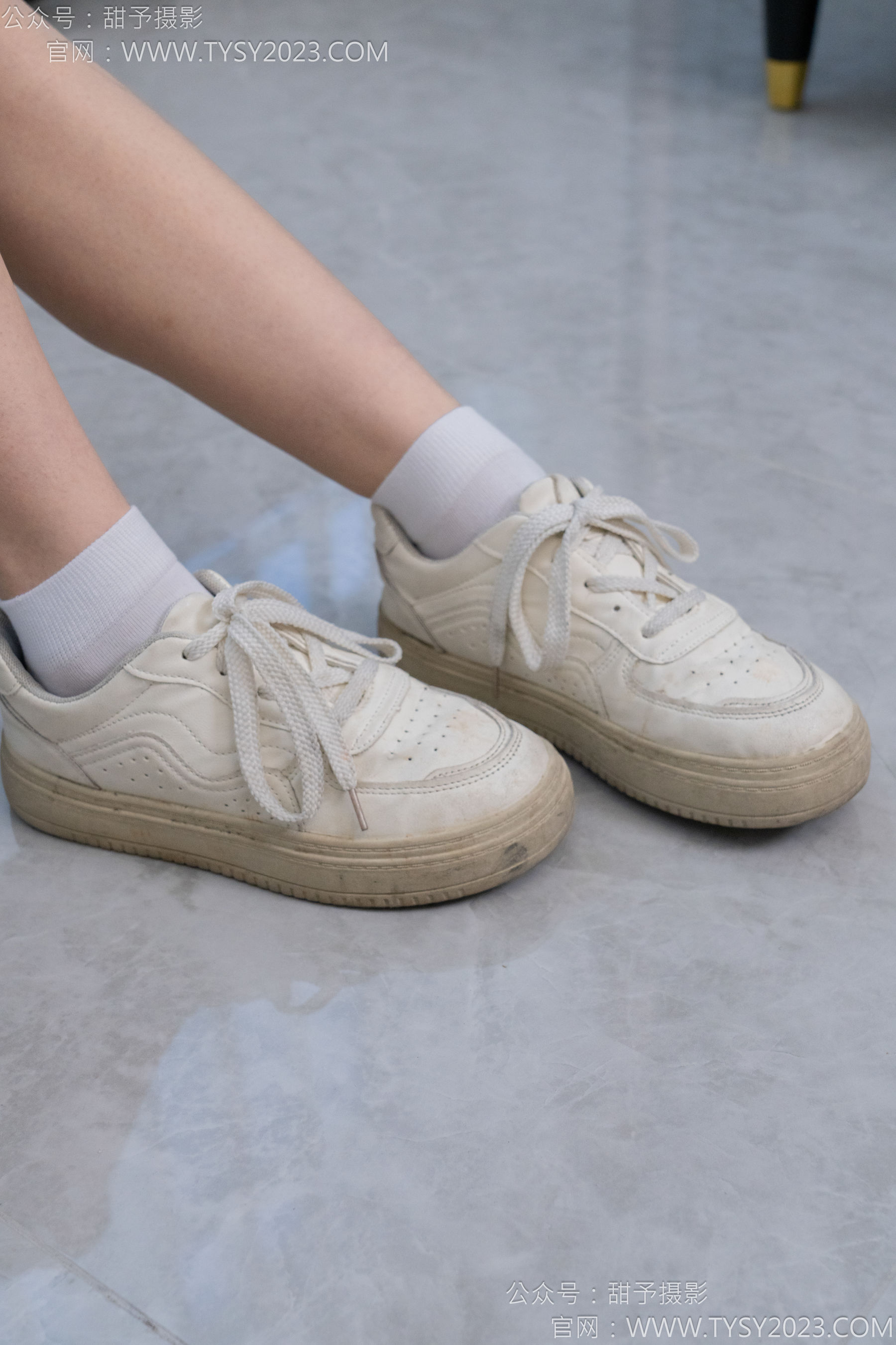 甜予摄影 No.126 诺诺 - 板鞋、白棉袜、裸足/(133P)