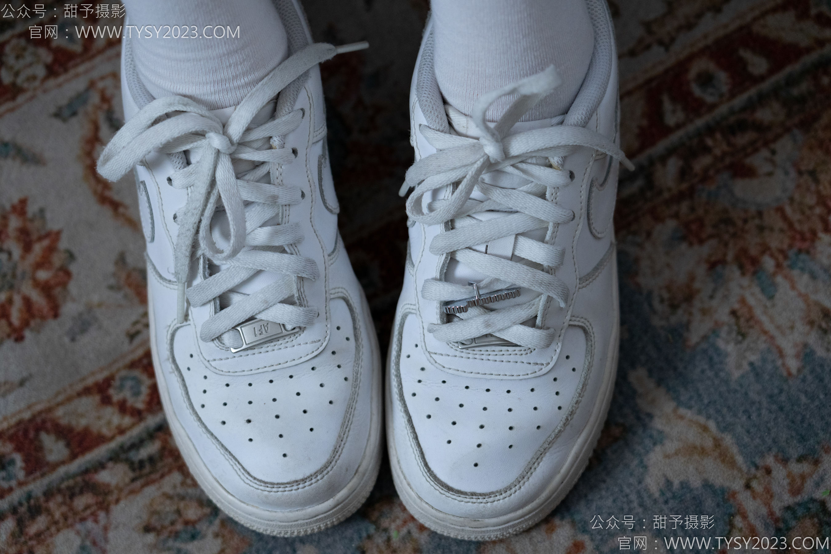 甜予摄影 No.138 土豆 - 板鞋、白棉袜、裸足/(136P)