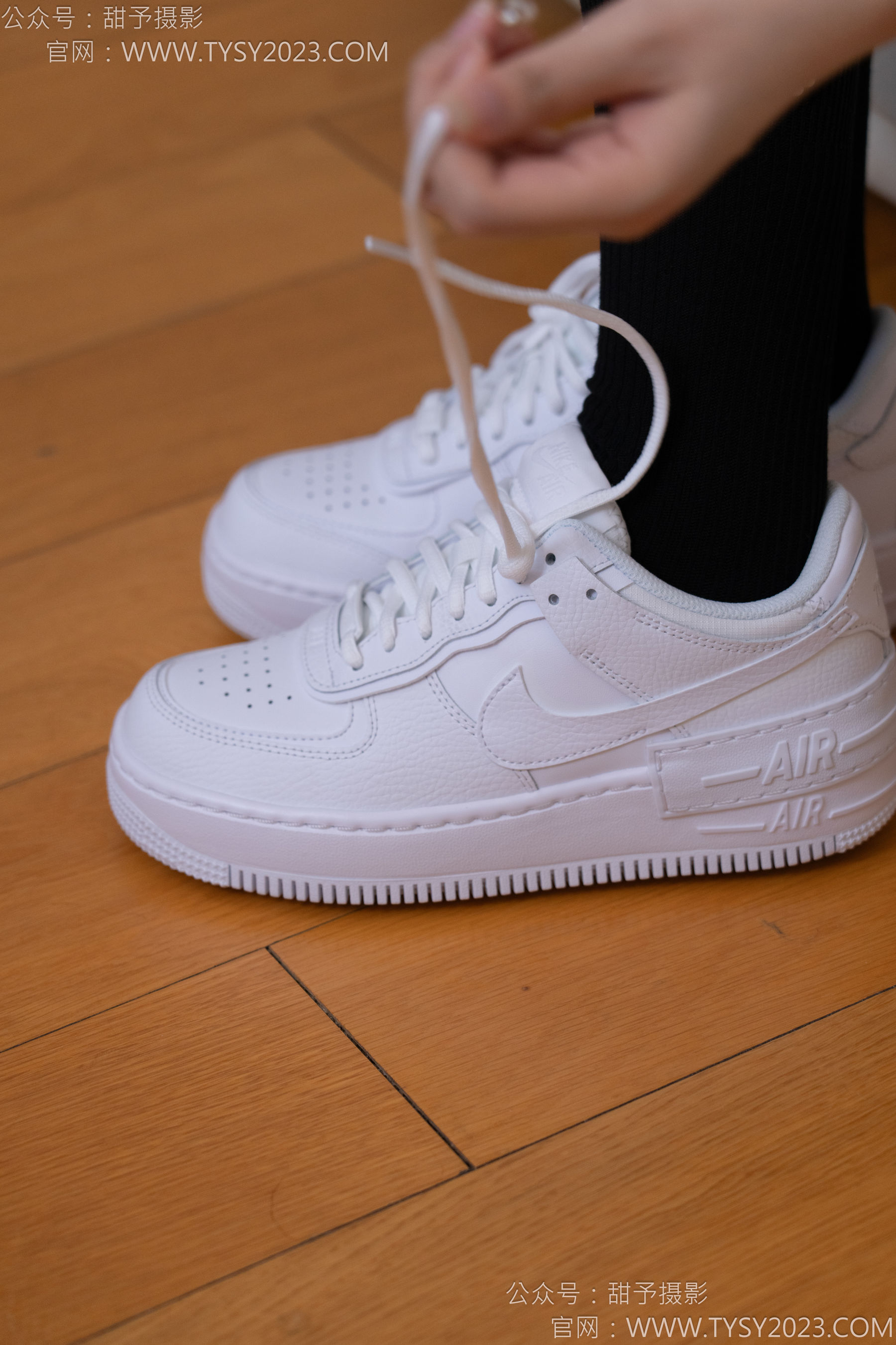 甜予摄影 No.136 璇璇 - 板鞋、黑棉袜/(203P)