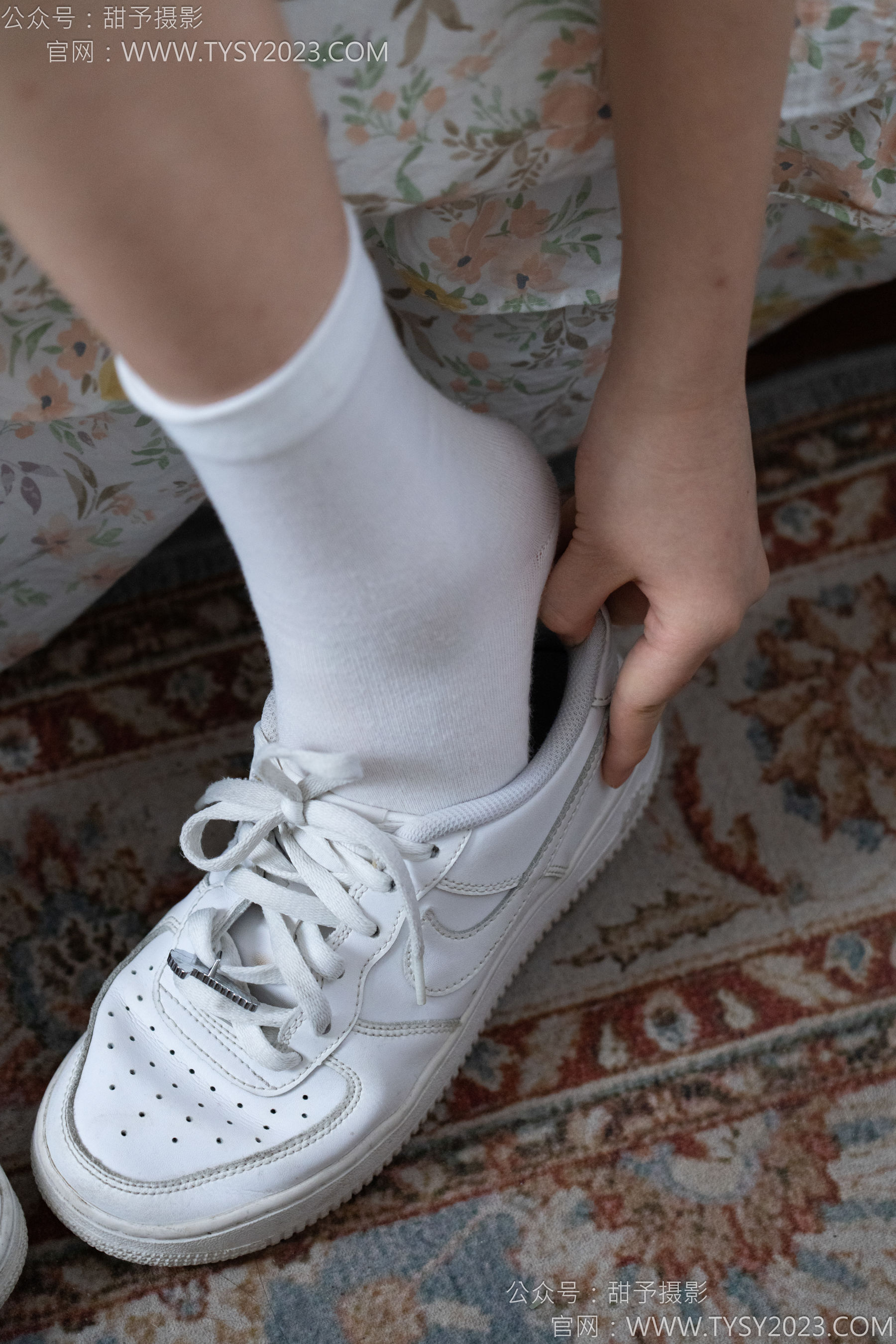 甜予摄影 No.138 土豆 - 板鞋、白棉袜、裸足/(136P)