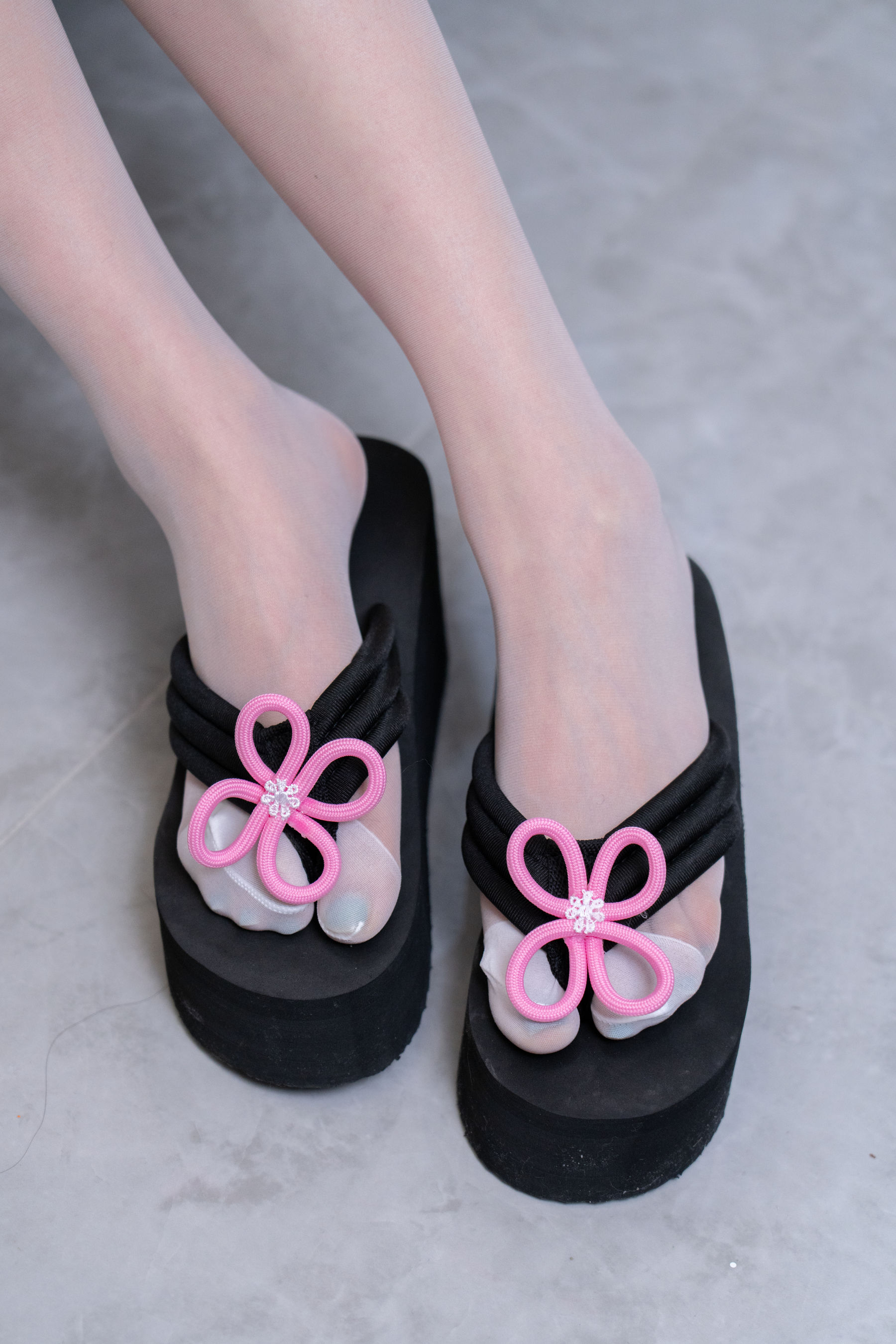 甜予摄影 No.141 澜澜 - cos服人字拖、白丝、裸足、挠脚心剧情/(134P)