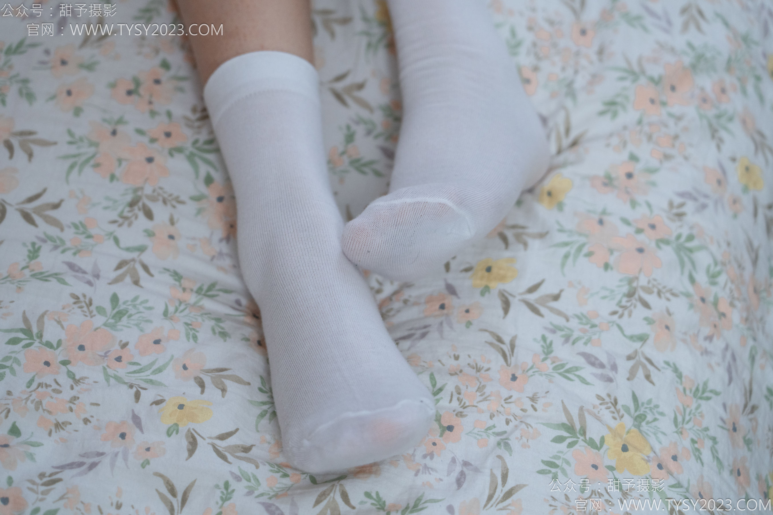 甜予摄影 No.138 土豆 - 板鞋、白棉袜、裸足/(136P)