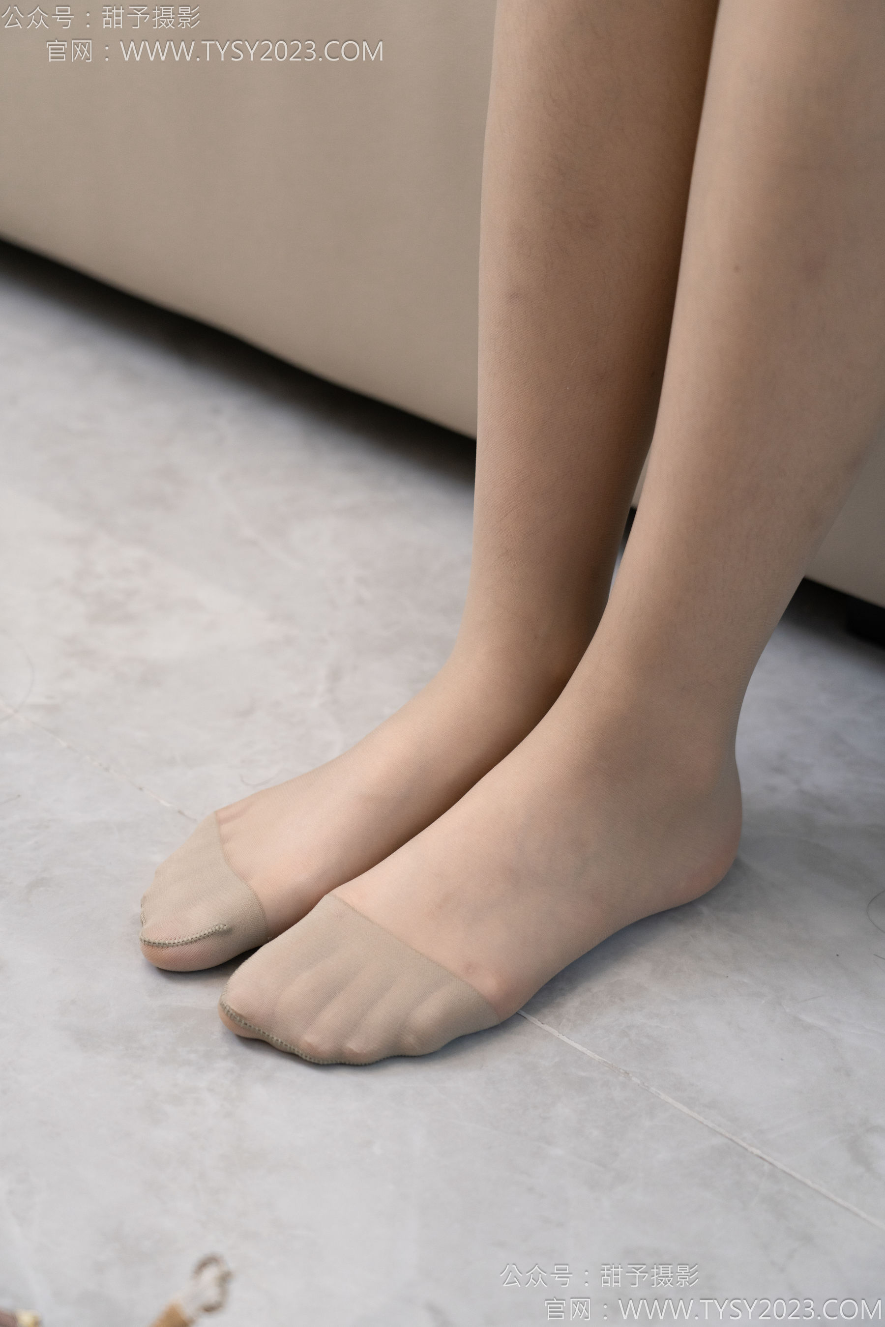 甜予摄影 No.134 璇璇思思 - 高跟鞋、薄白丝、薄灰丝/(132P)