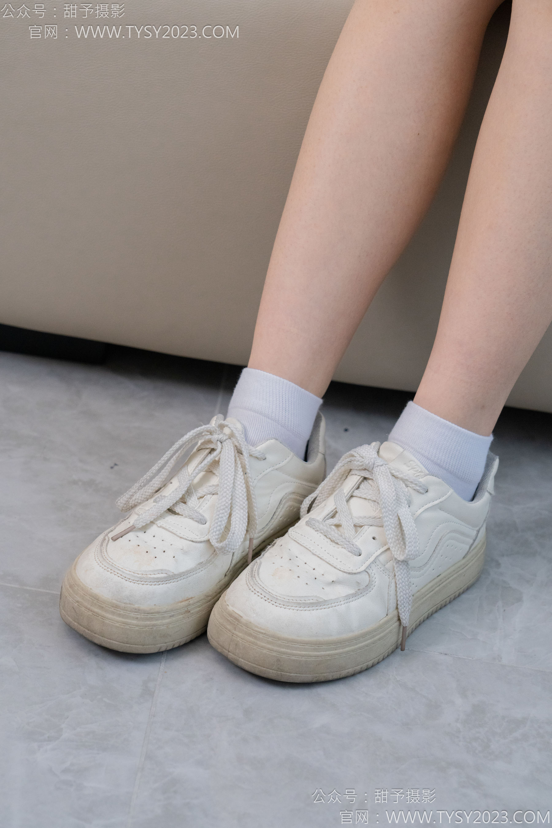 甜予摄影 No.126 诺诺 - 板鞋、白棉袜、裸足/(133P)