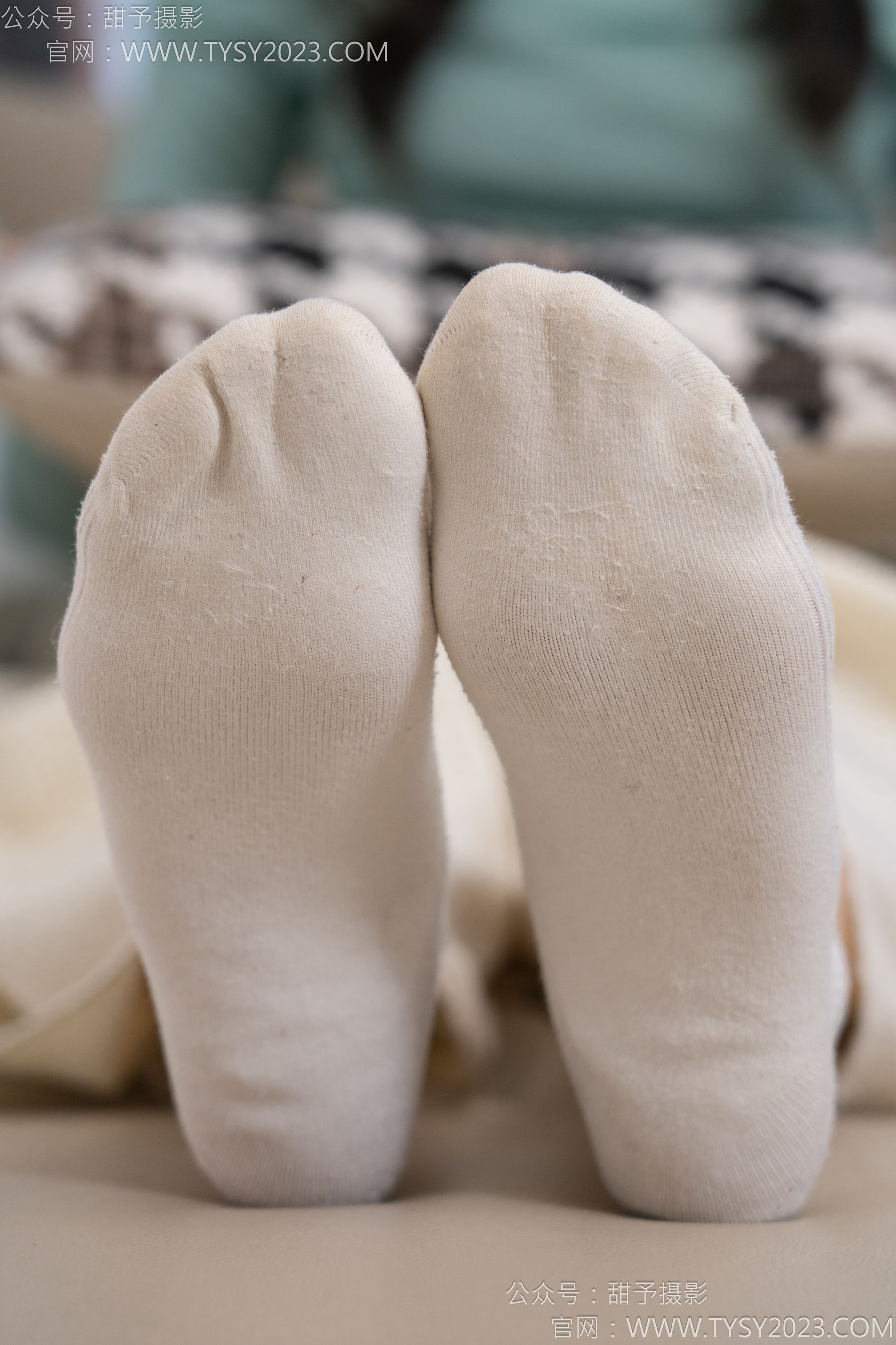 甜予摄影 No.125 丹丹 - 运动鞋、白棉袜、裸足/(139P)