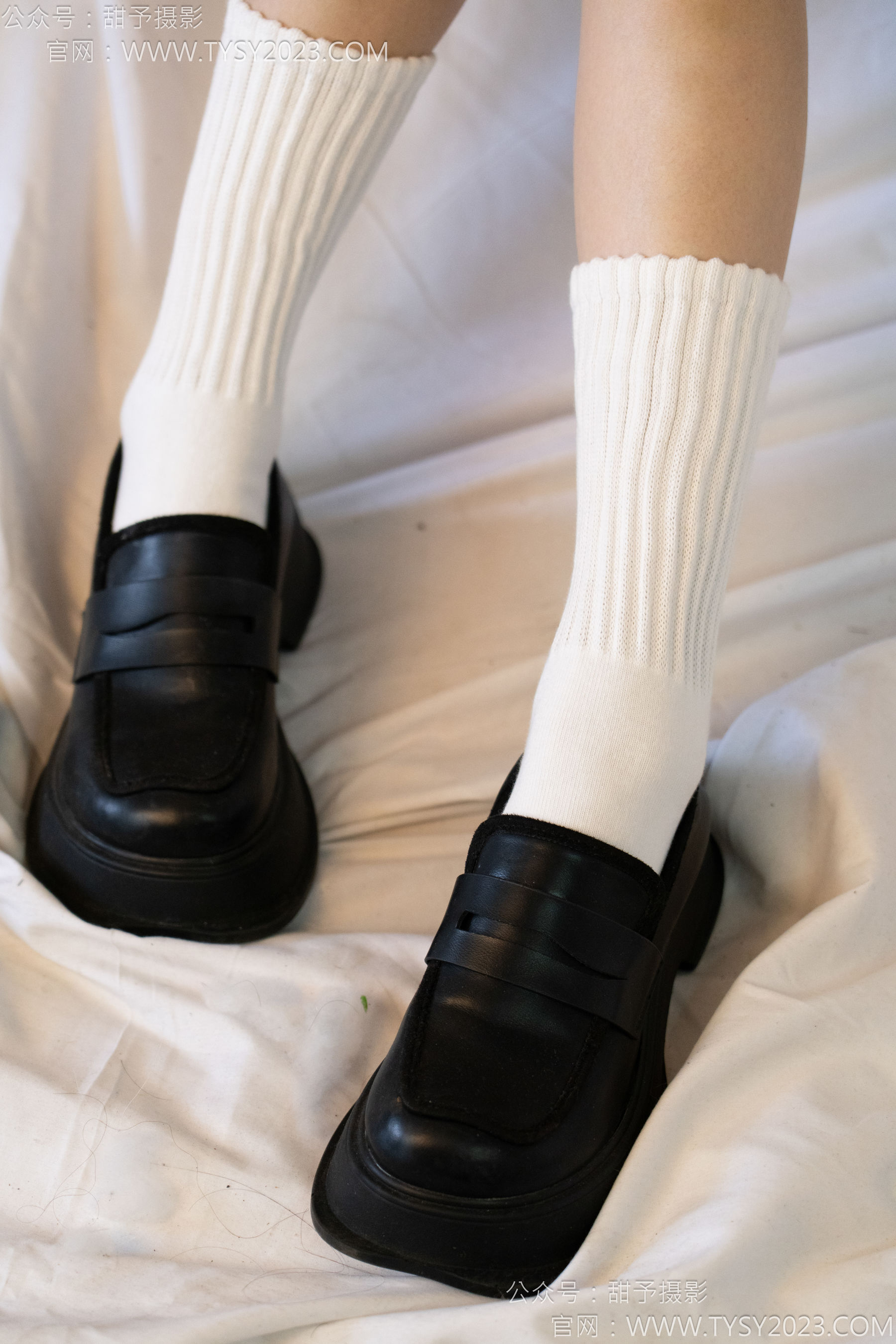 甜予摄影 NO.139 澜澜 - 皮鞋、白棉袜、裸足/(116P)