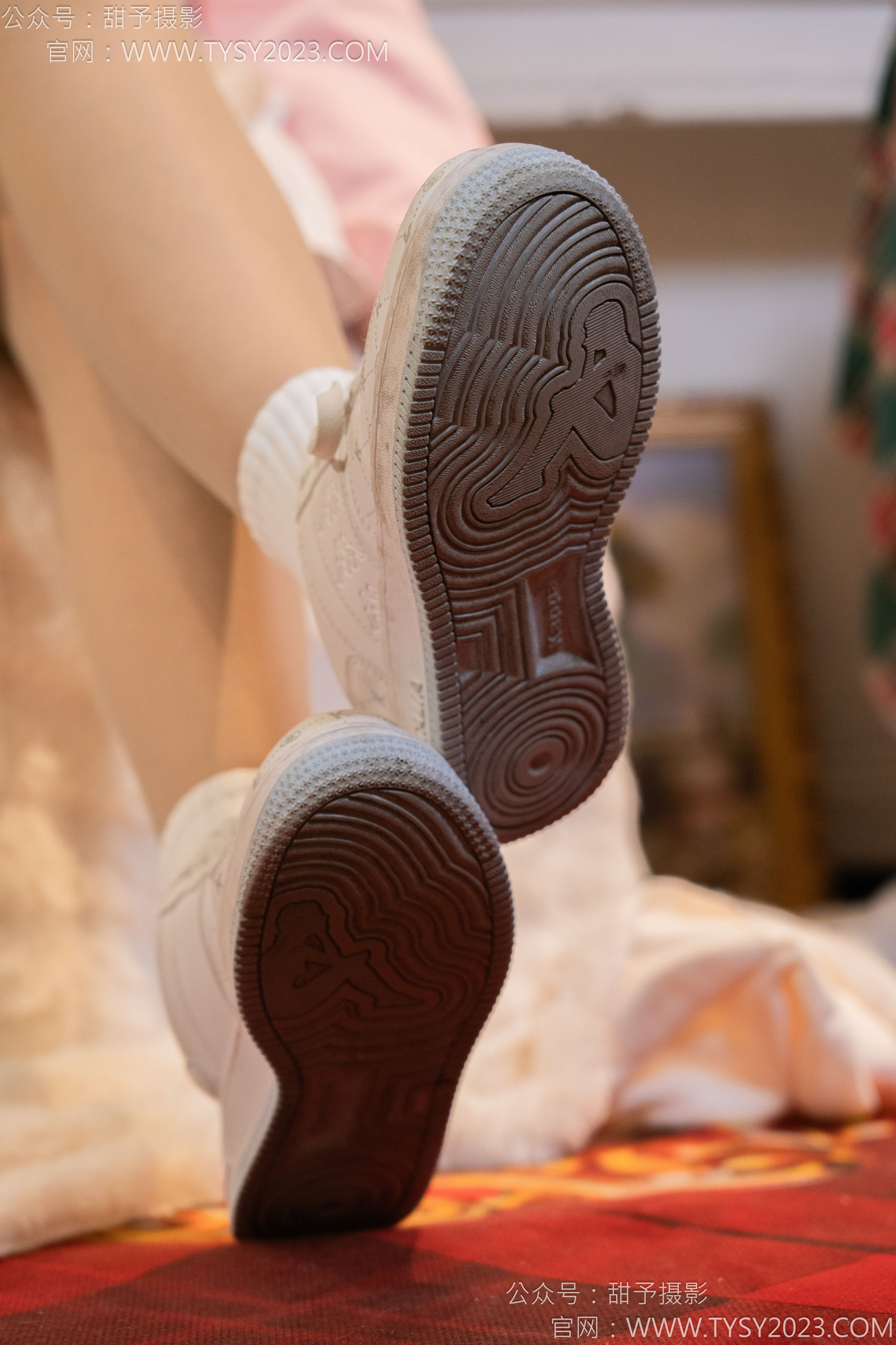 甜予摄影 No.131 璇璇 - 板鞋、白棉袜、薄肉丝/(131P)