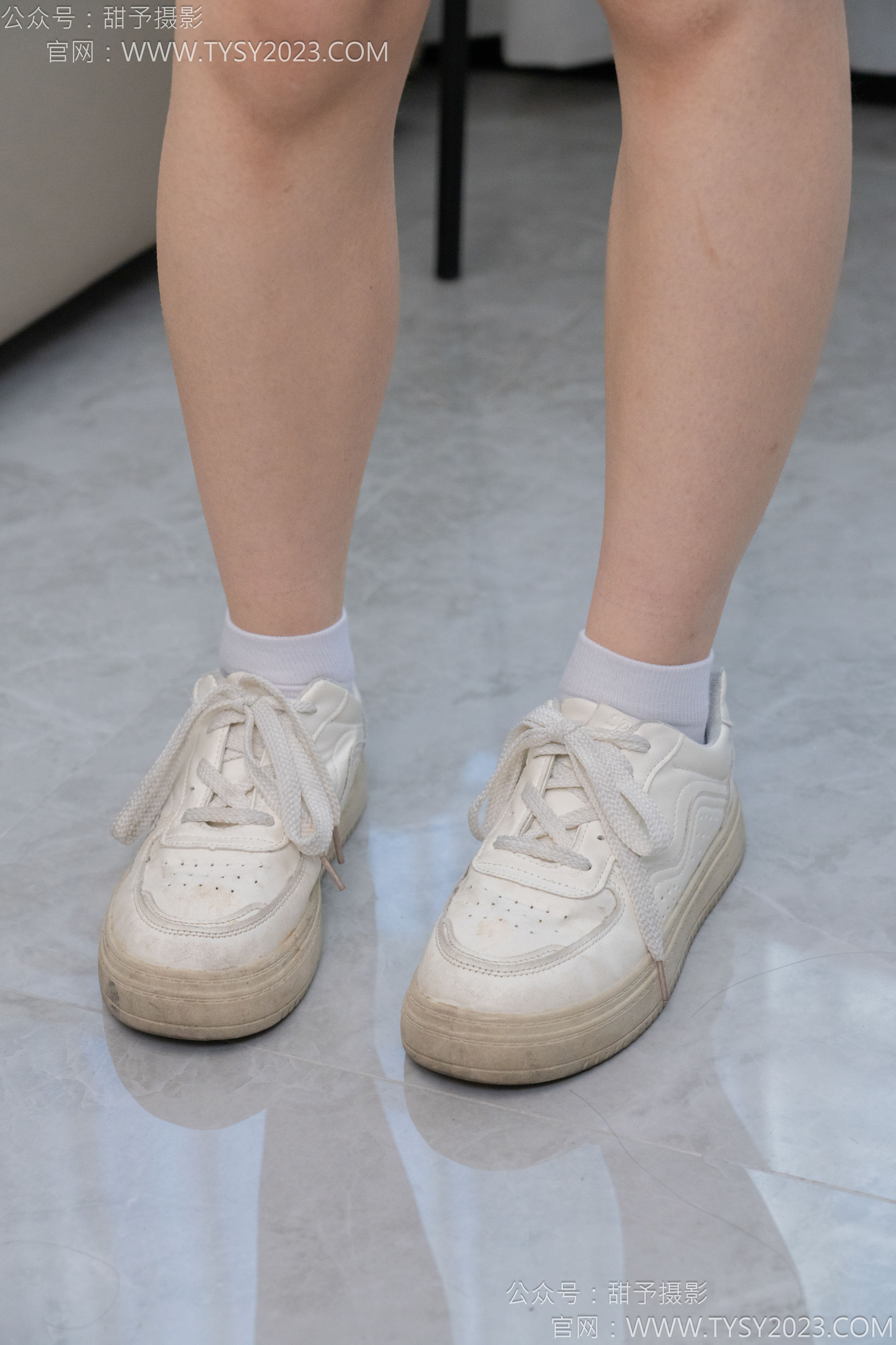甜予摄影 No.126 诺诺 - 板鞋、白棉袜、裸足/(133P)
