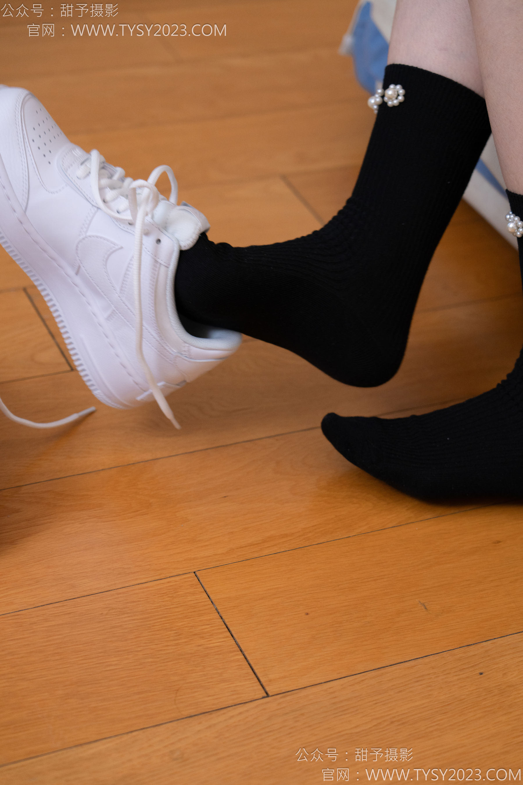 甜予摄影 No.136 璇璇 - 板鞋、黑棉袜/(203P)