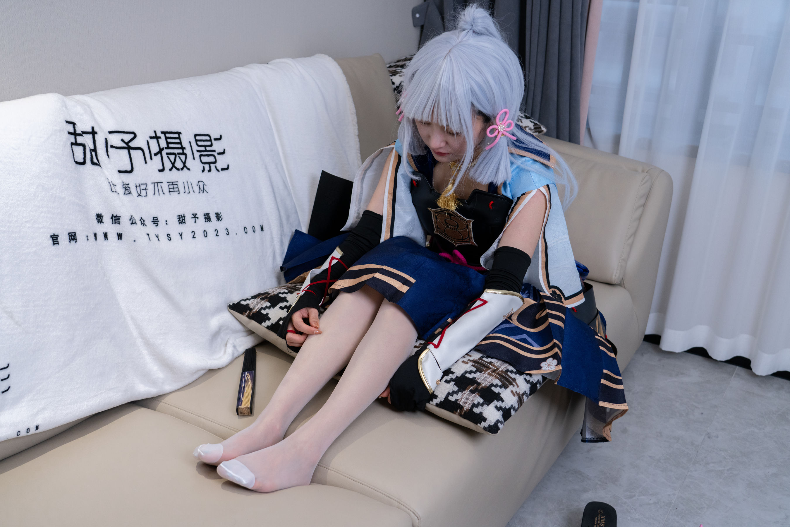 甜予摄影 No.141 澜澜 - cos服人字拖、白丝、裸足、挠脚心剧情/(134P)