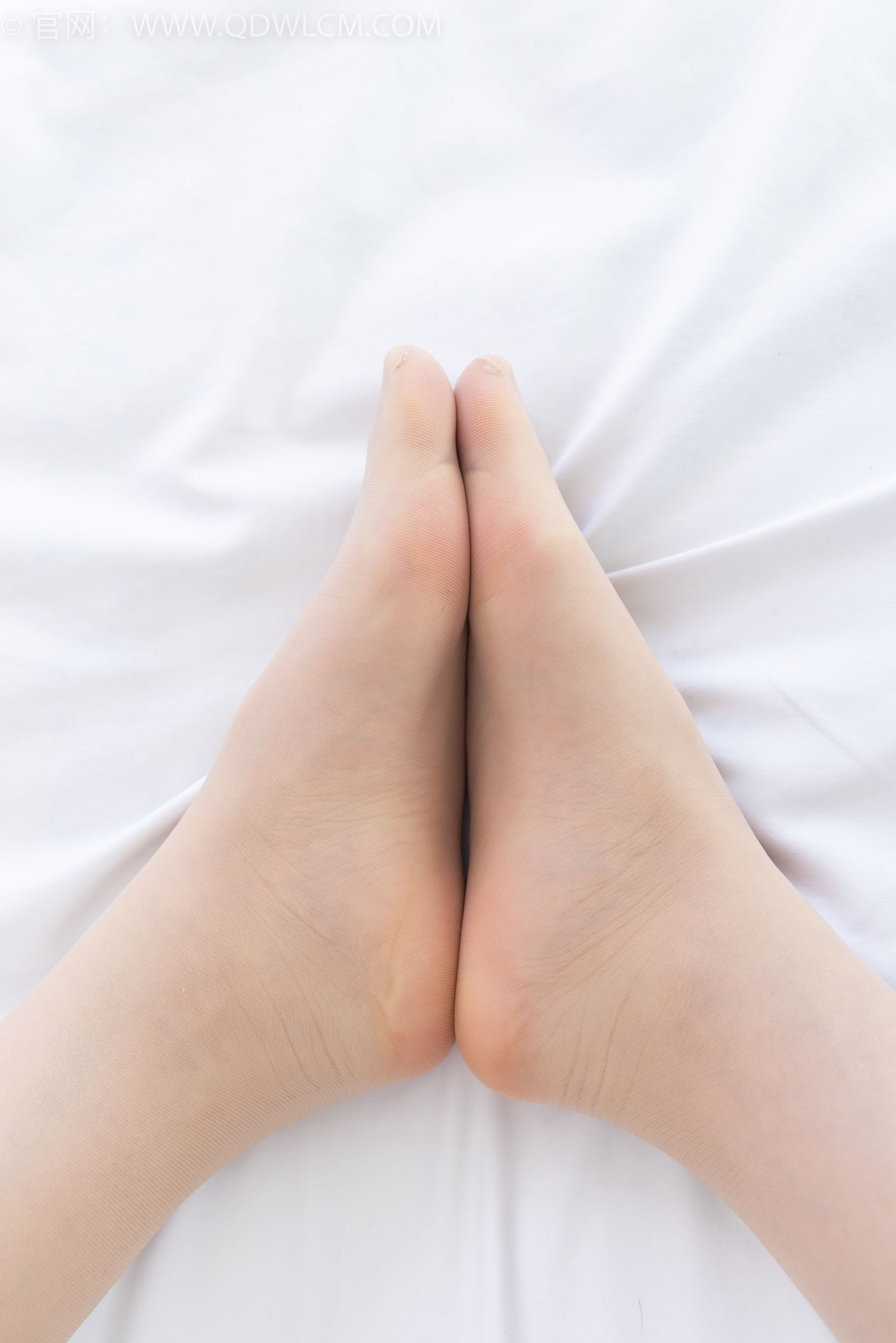 物恋传媒 No.2316 小影 - 三双高跟鞋、薄肉丝、裸足/(170P)