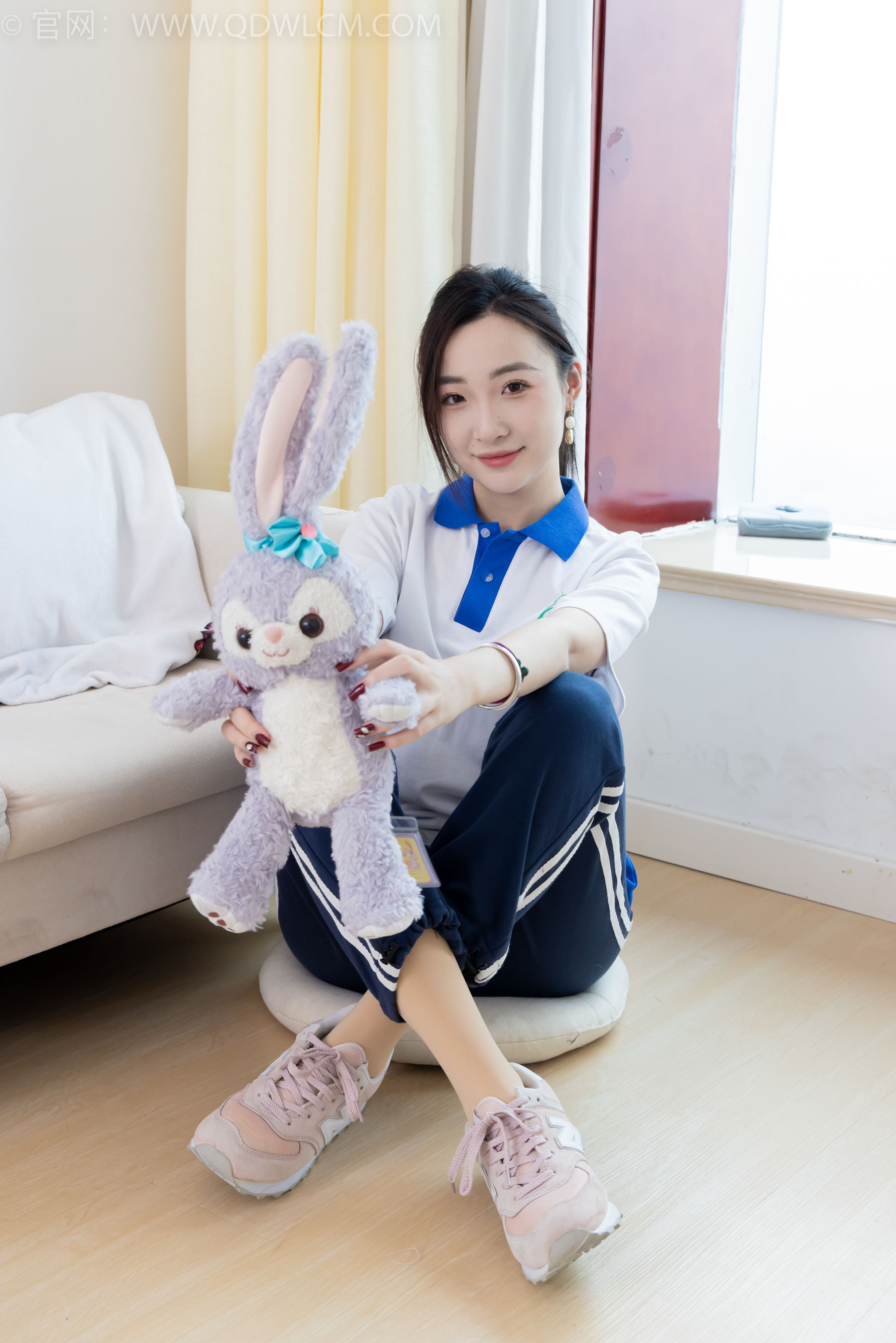 物恋传媒 No.2314 恬恬 - 运动鞋、厚肉丝、校服裤里丝/(160P)