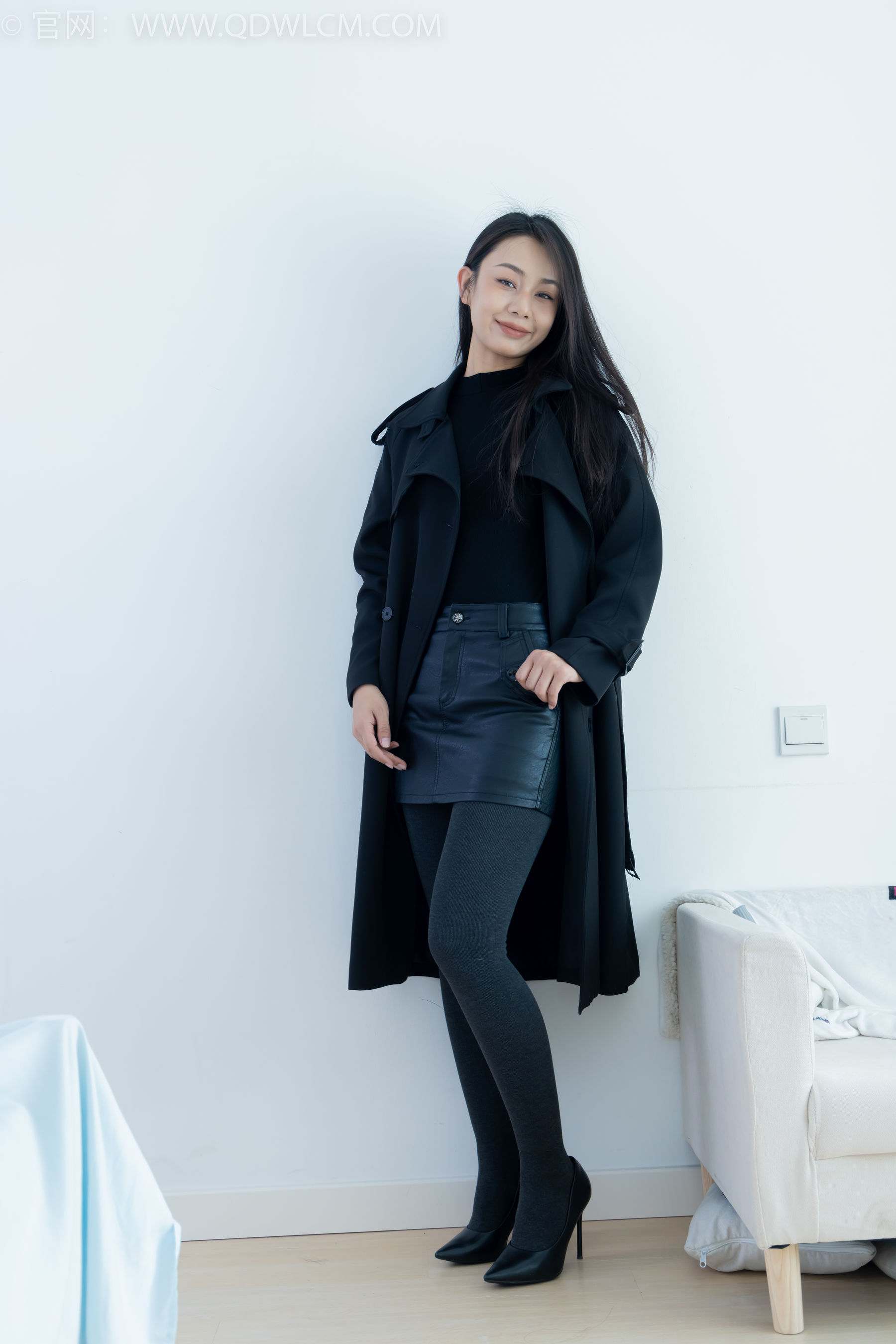 物恋传媒 No.2313 岚岚 - 高跟鞋、厚灰丝/(180P)