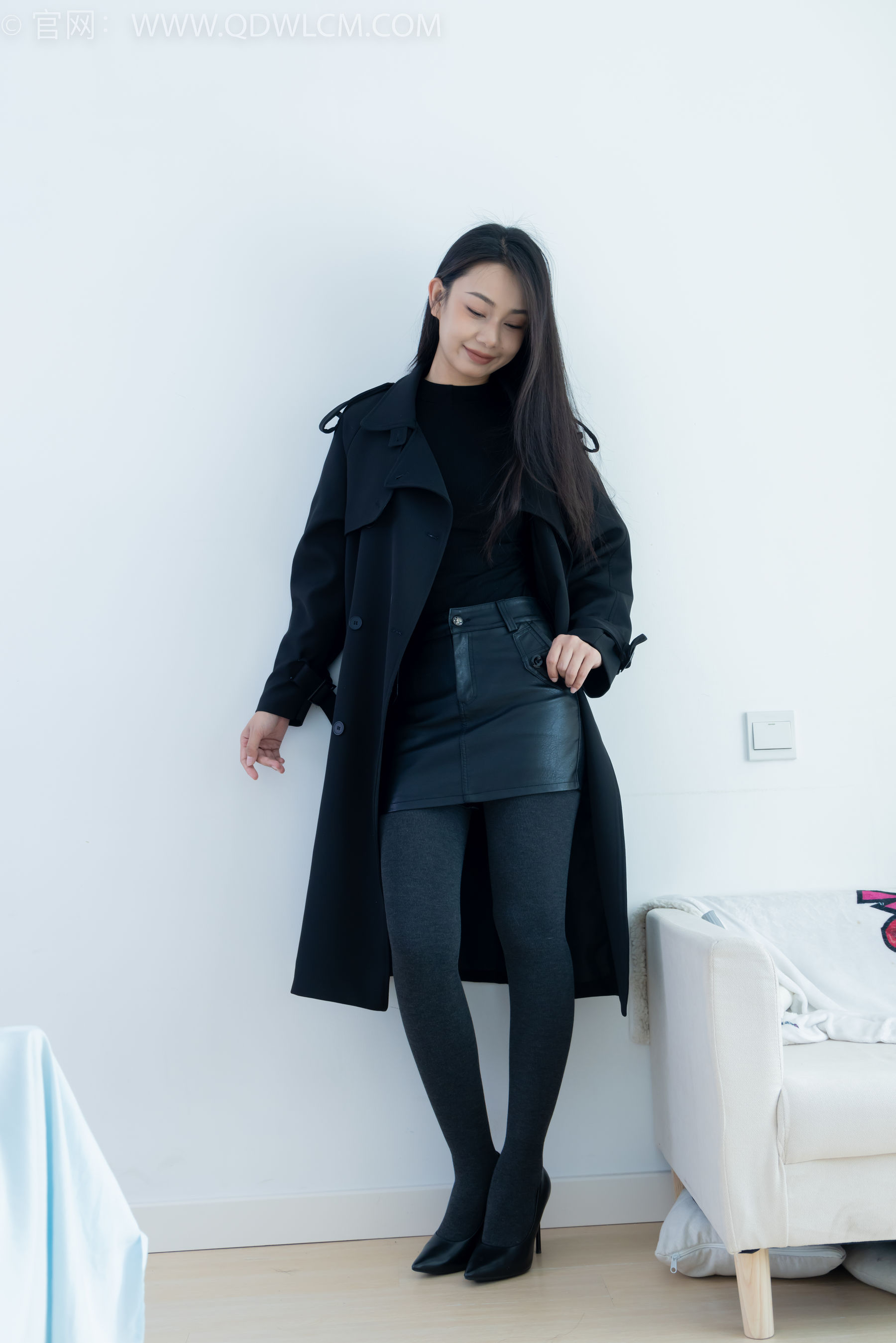 物恋传媒 No.2313 岚岚 - 高跟鞋、厚灰丝/(180P)