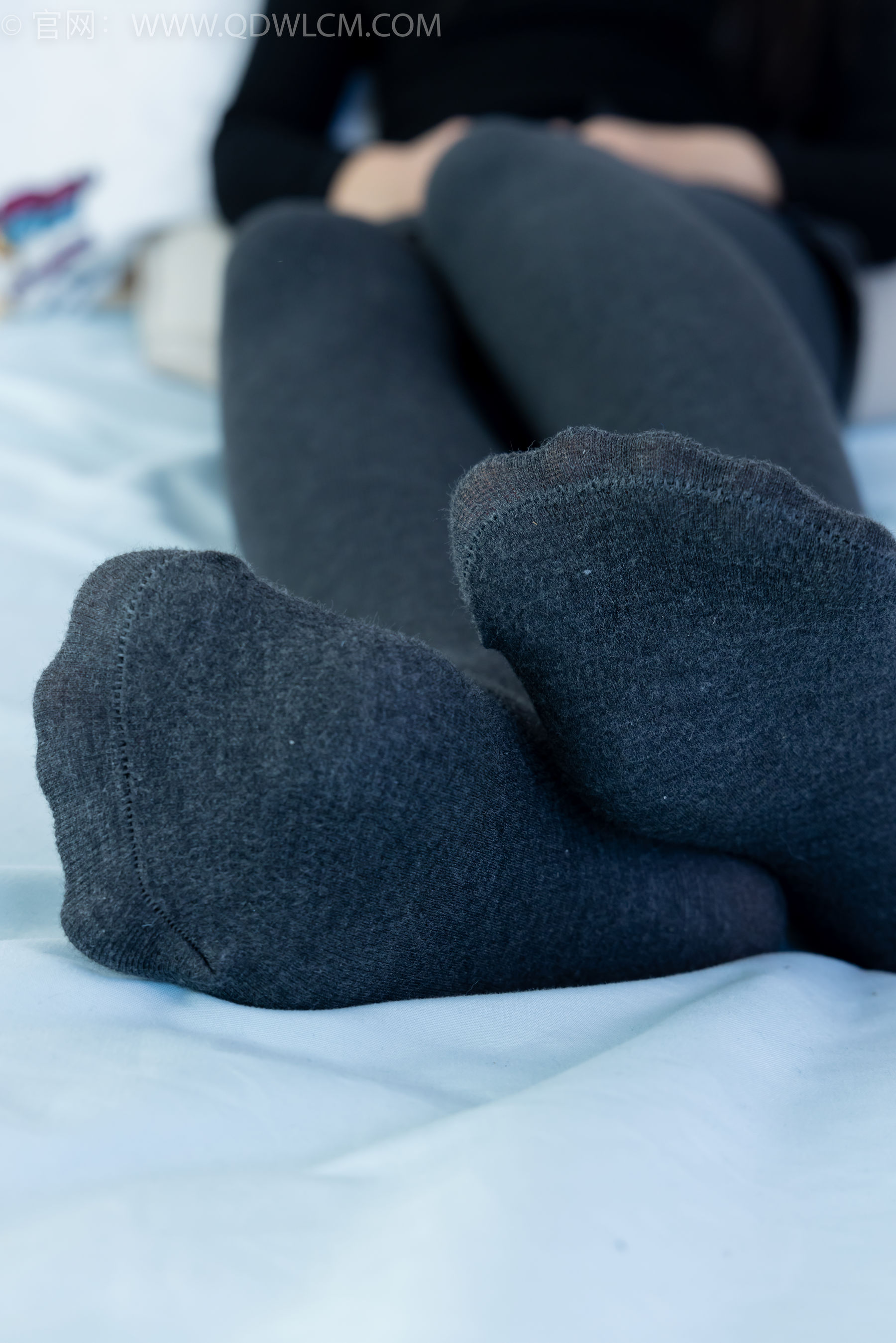 物恋传媒 No.2313 岚岚 - 高跟鞋、厚灰丝/(180P)