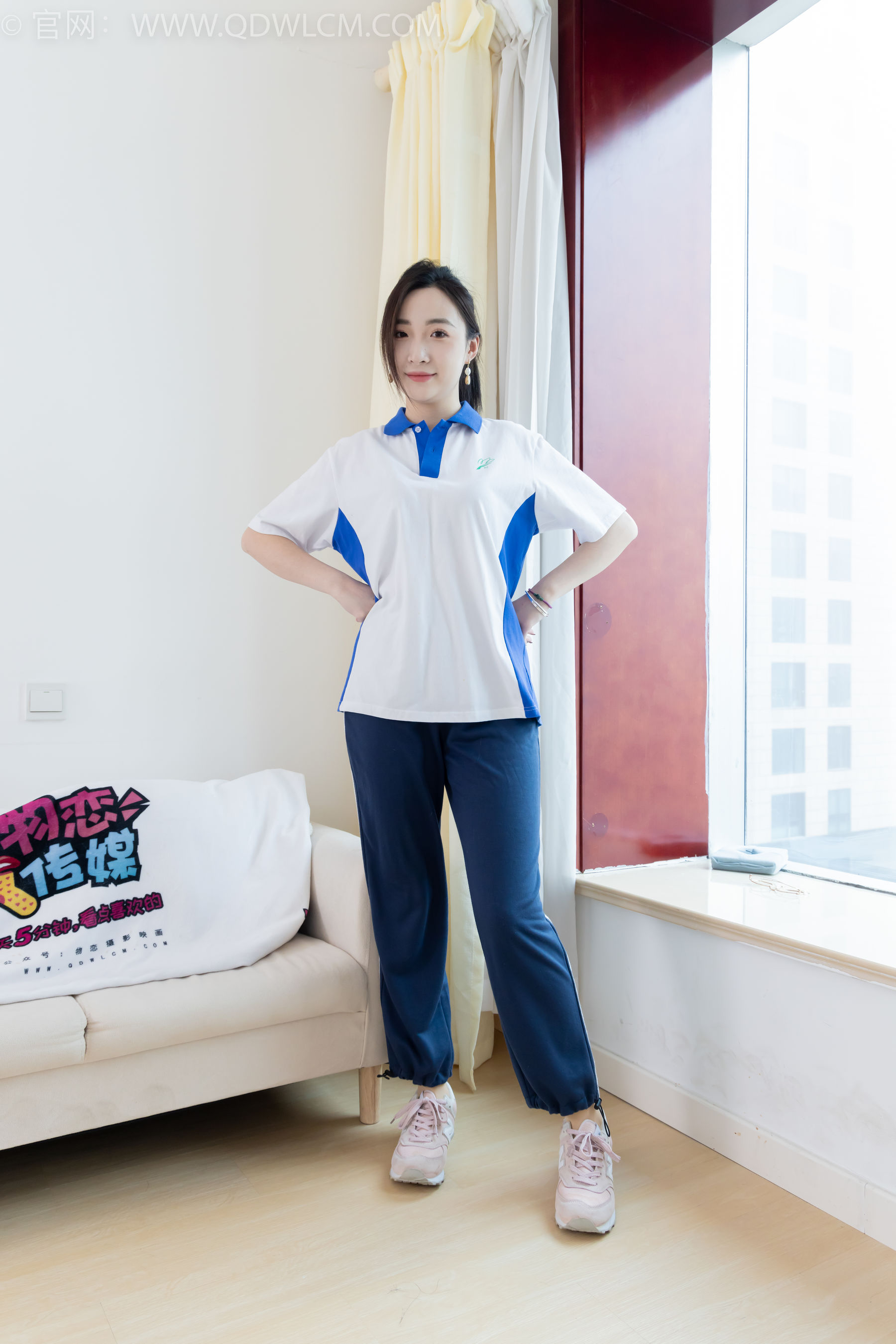 物恋传媒 No.2314 恬恬 - 运动鞋、厚肉丝、校服裤里丝/(160P)