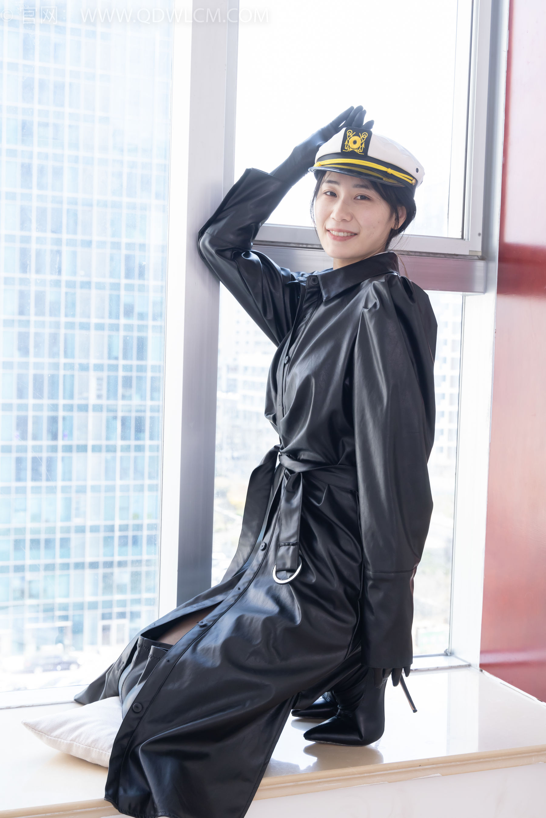 物恋传媒 No.2315 菜菜 - 高跟长靴、薄黑丝/(160P)