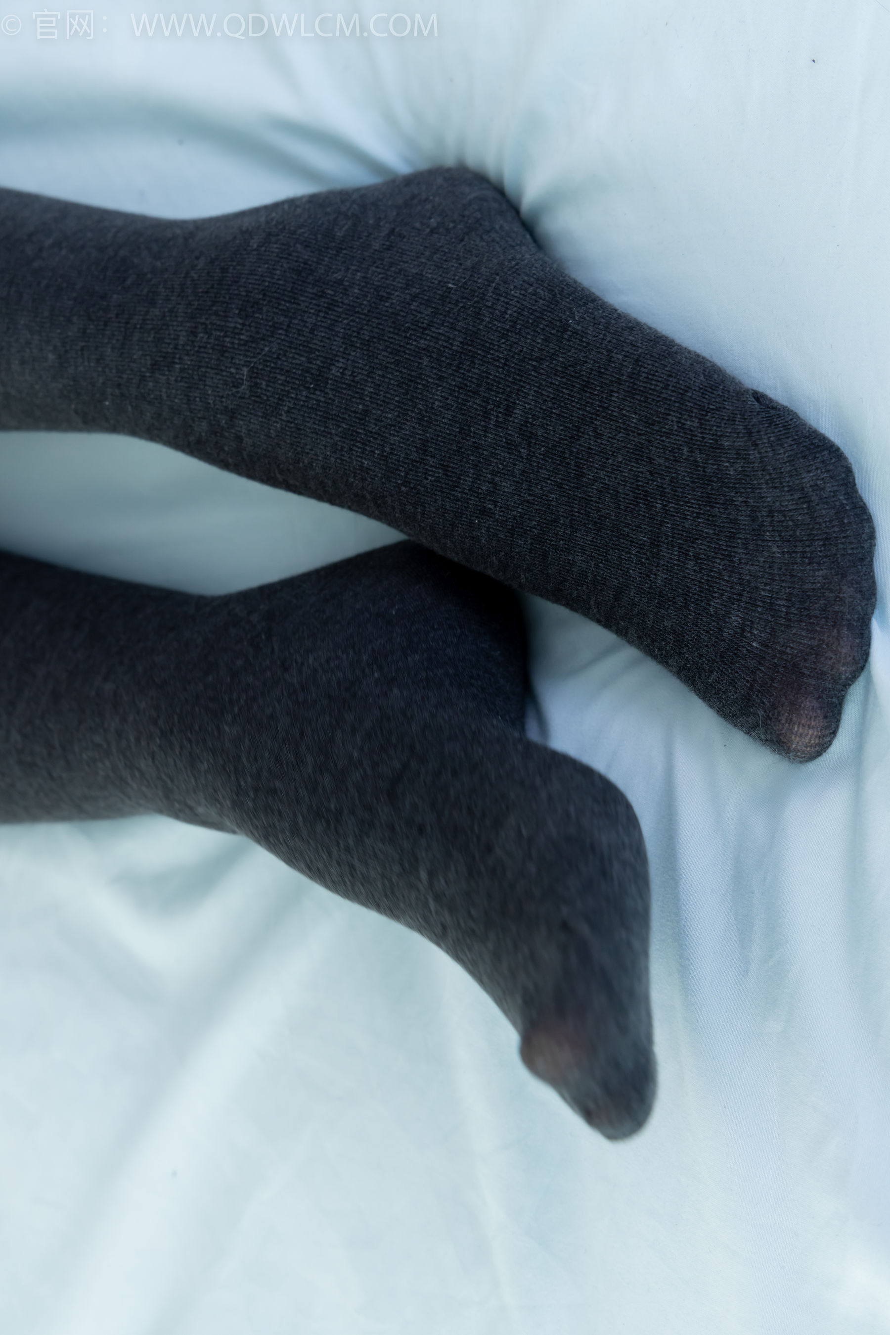 物恋传媒 No.2313 岚岚 - 高跟鞋、厚灰丝/(180P)