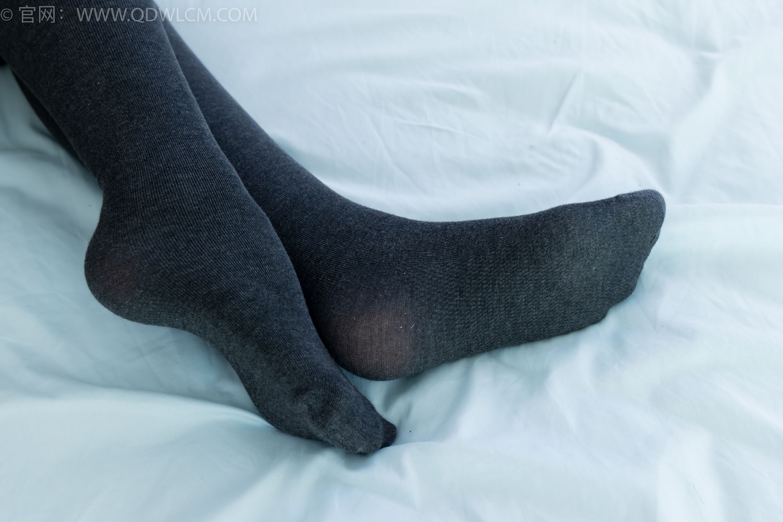 物恋传媒 No.2313 岚岚 - 高跟鞋、厚灰丝/(180P)