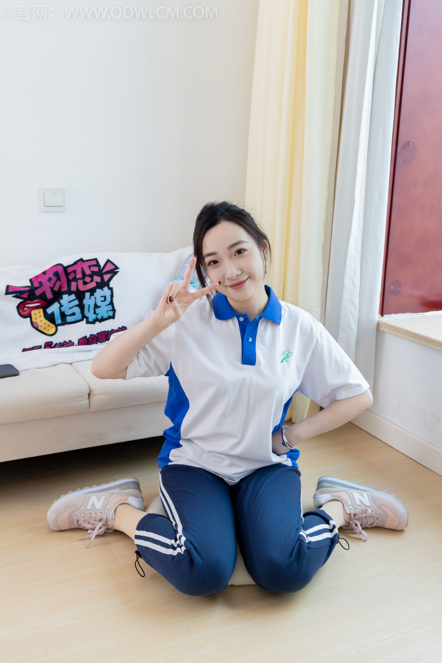 物恋传媒 No.2314 恬恬 - 运动鞋、厚肉丝、校服裤里丝/(160P)